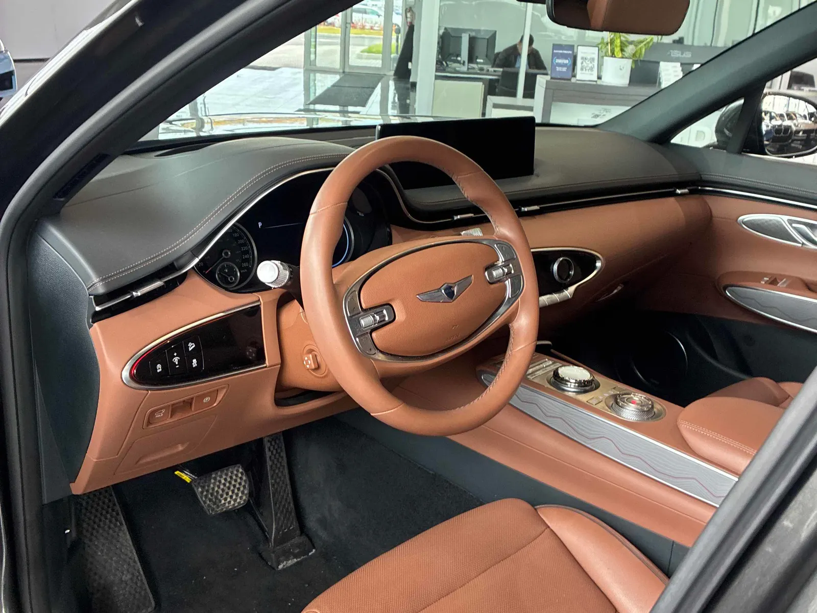 Interior driver side