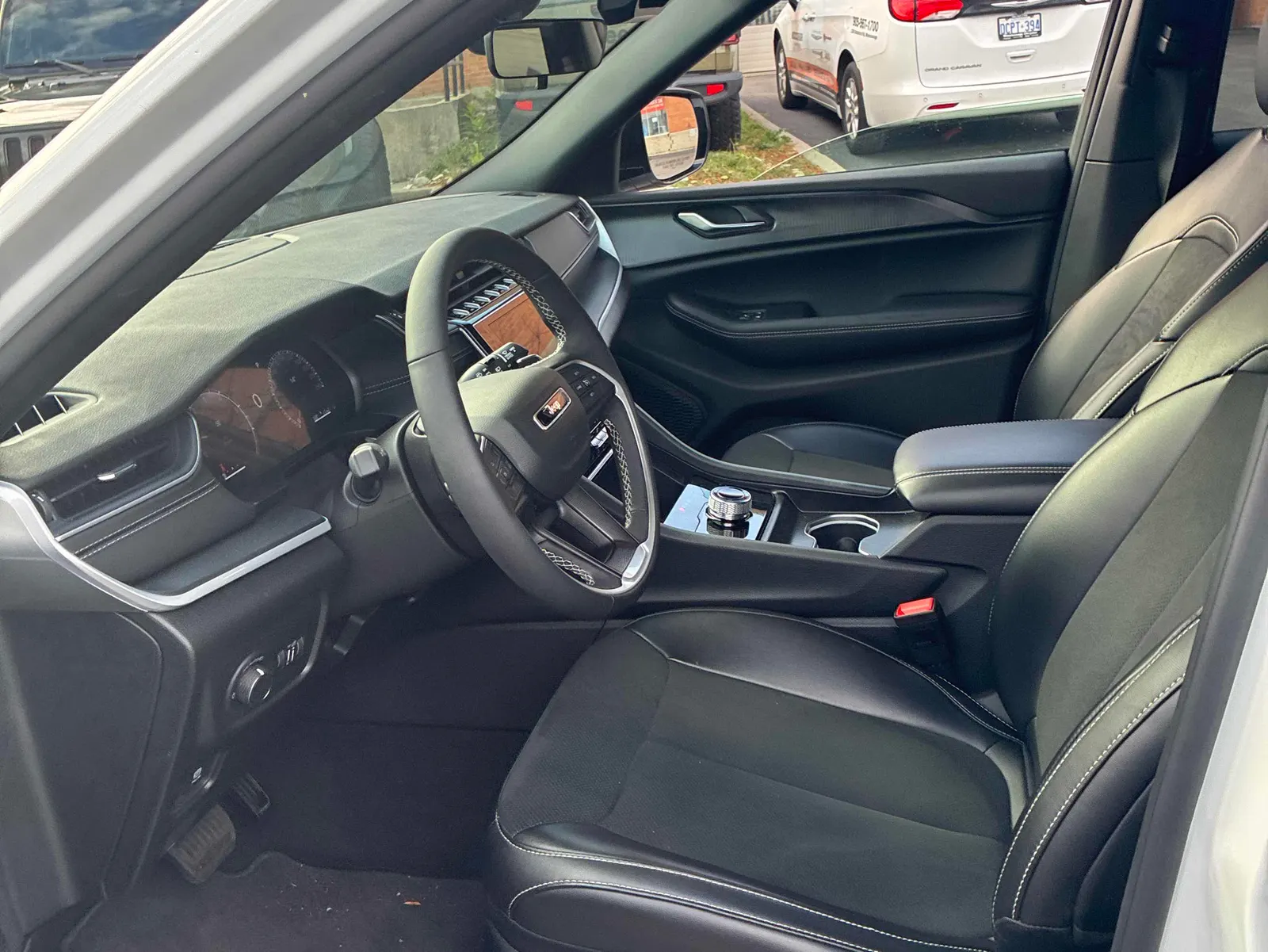Interior driver side