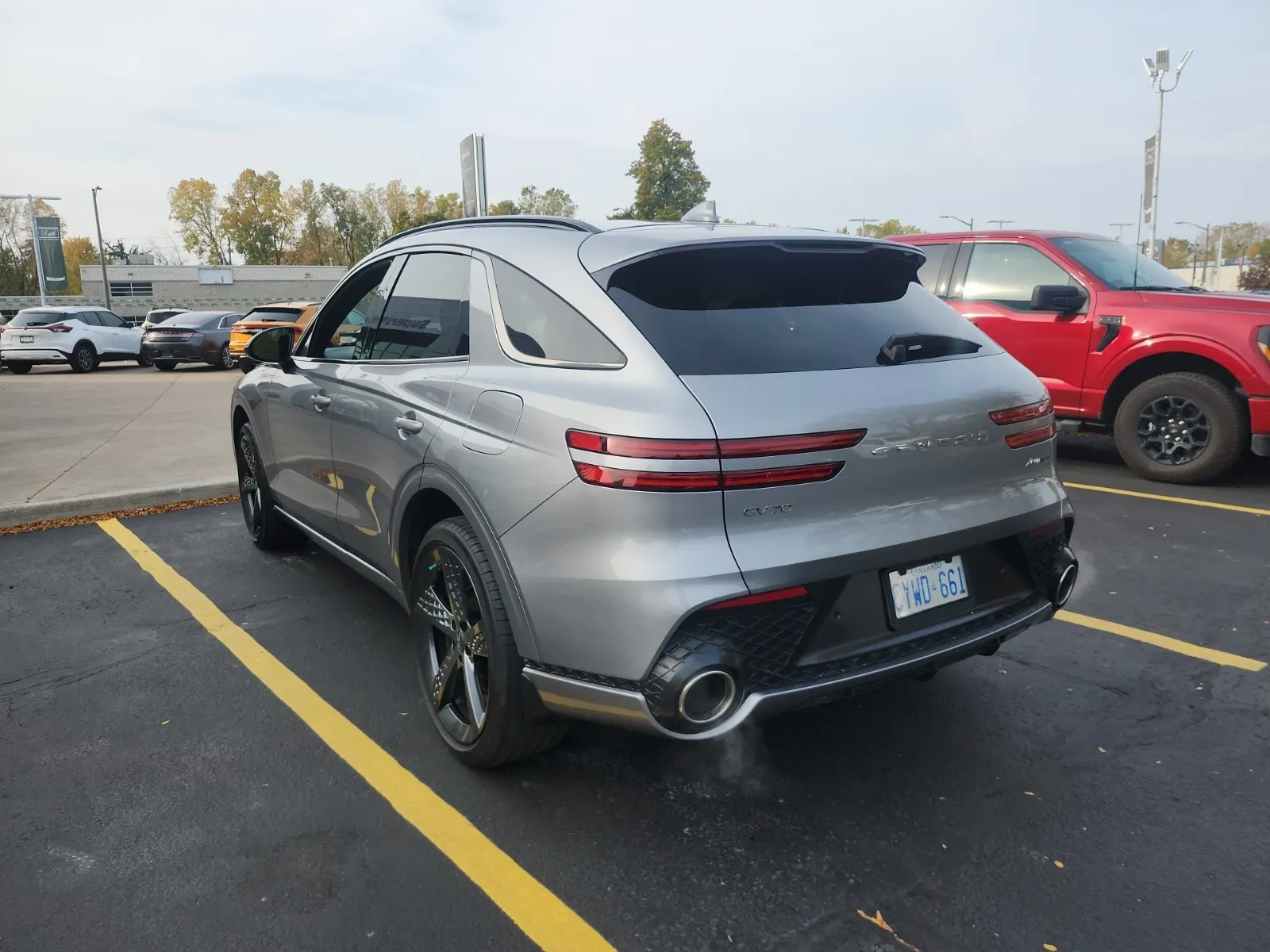Driver Rear 3/4 Photo