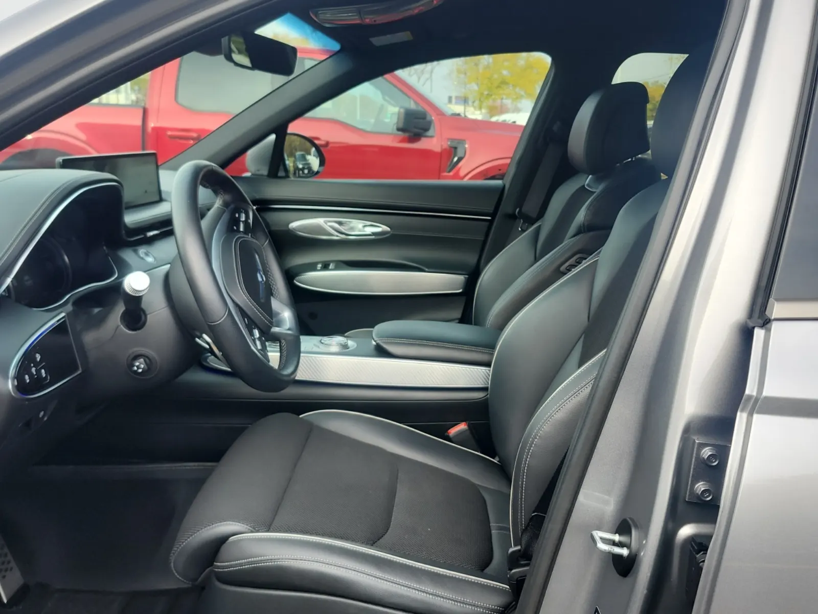 Front Interior Photo