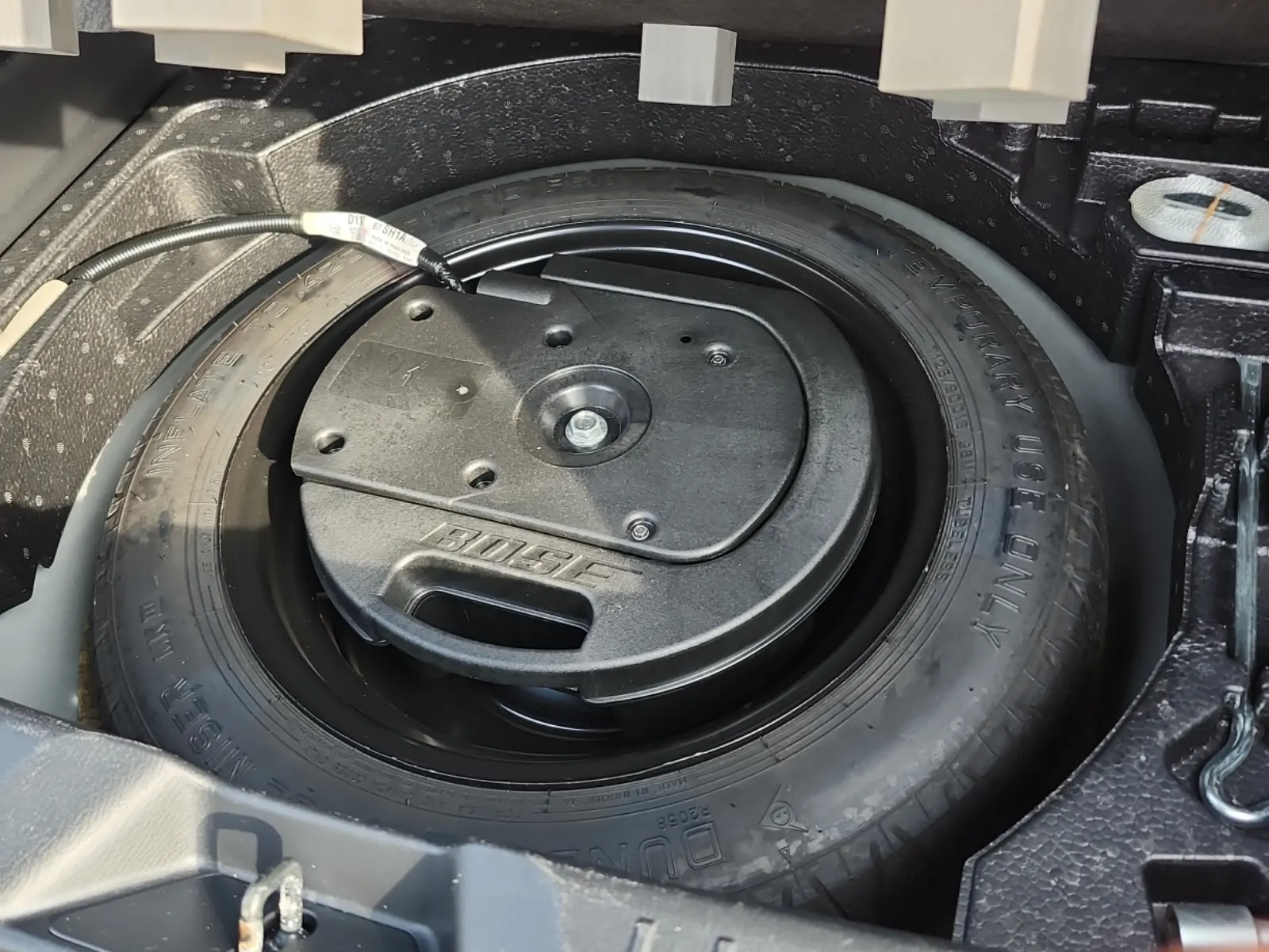 Spare Tire & Wheel Photo