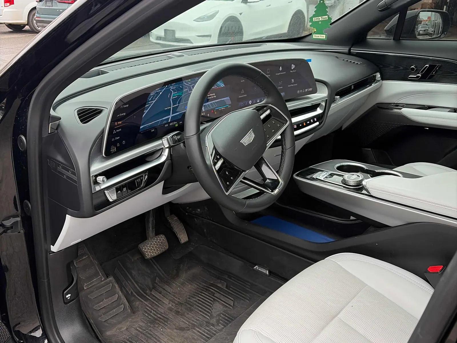 Interior driver side