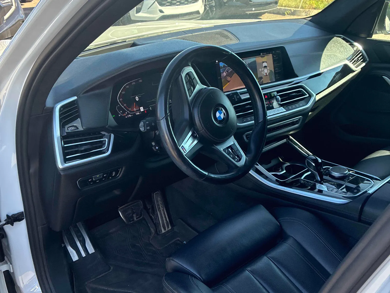 Interior driver side