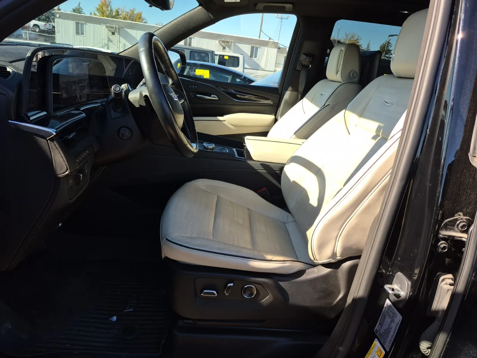 Front Interior Photo