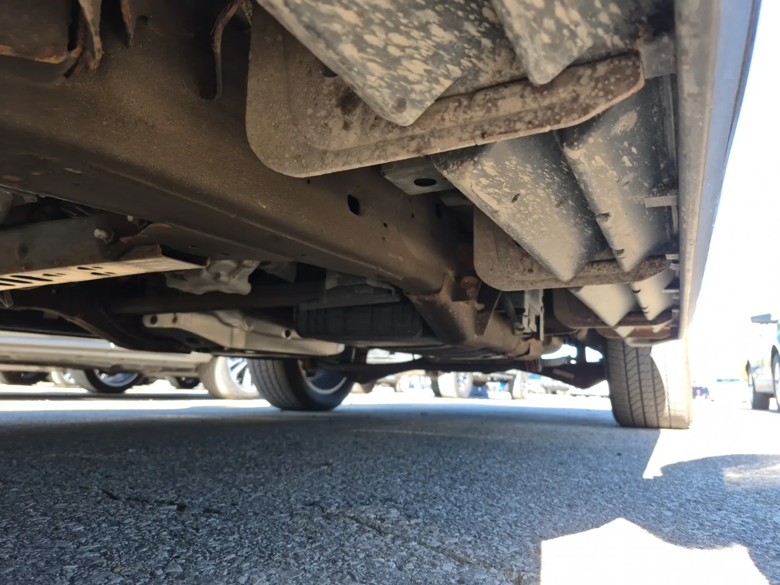 Undercarriage - Driver Photo
