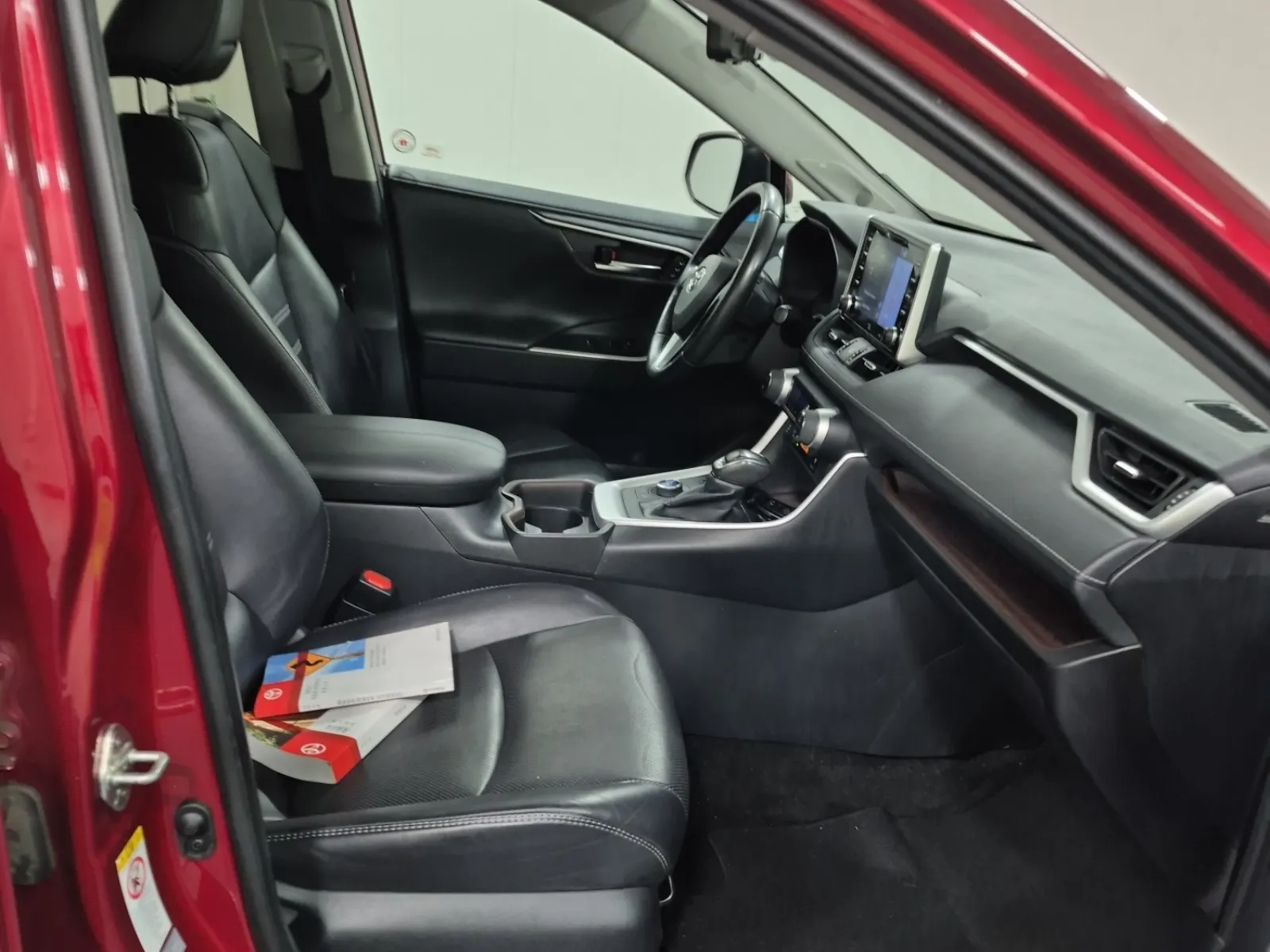 Right Side Interior Photo