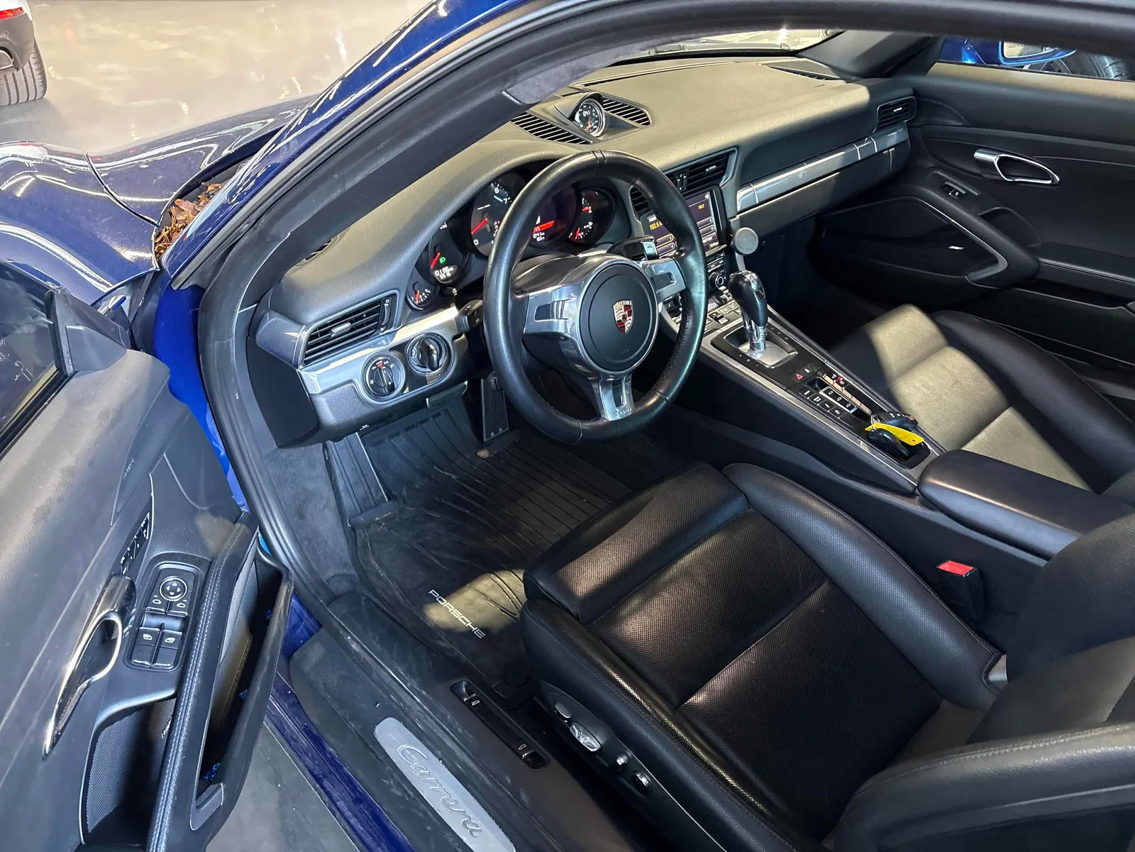 Interior driver side