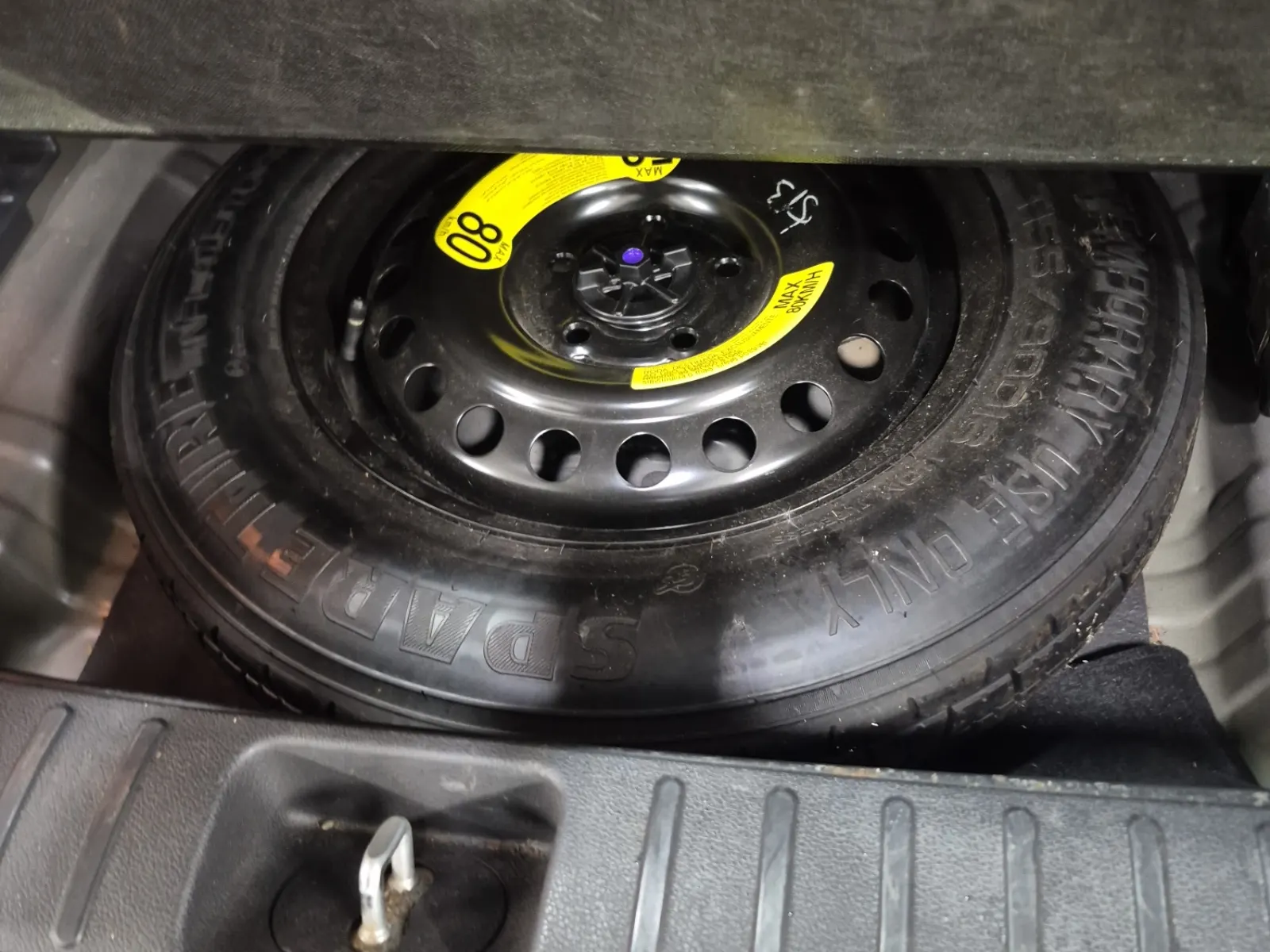 Spare Tire & Wheel Photo