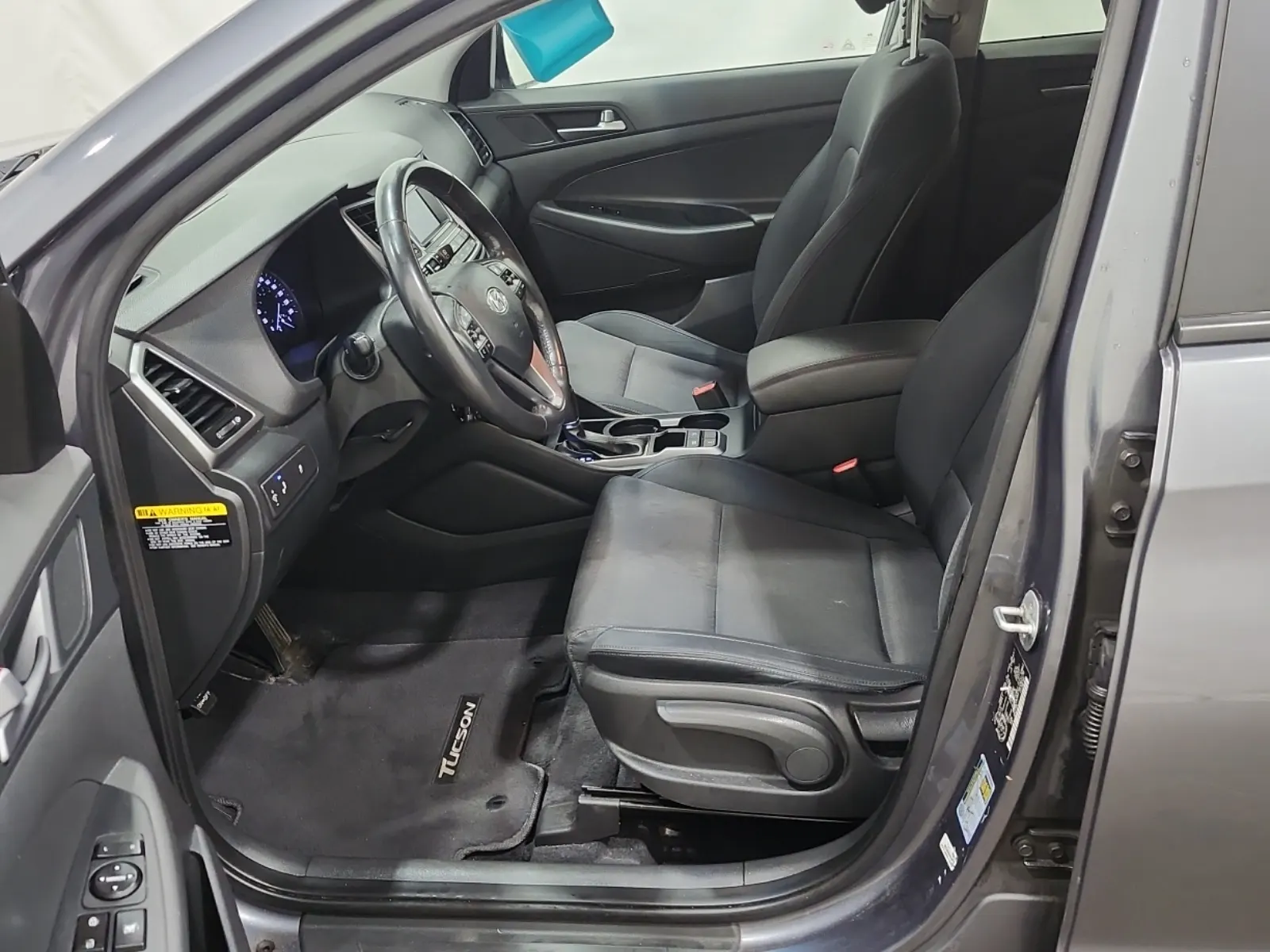 Front Interior Photo