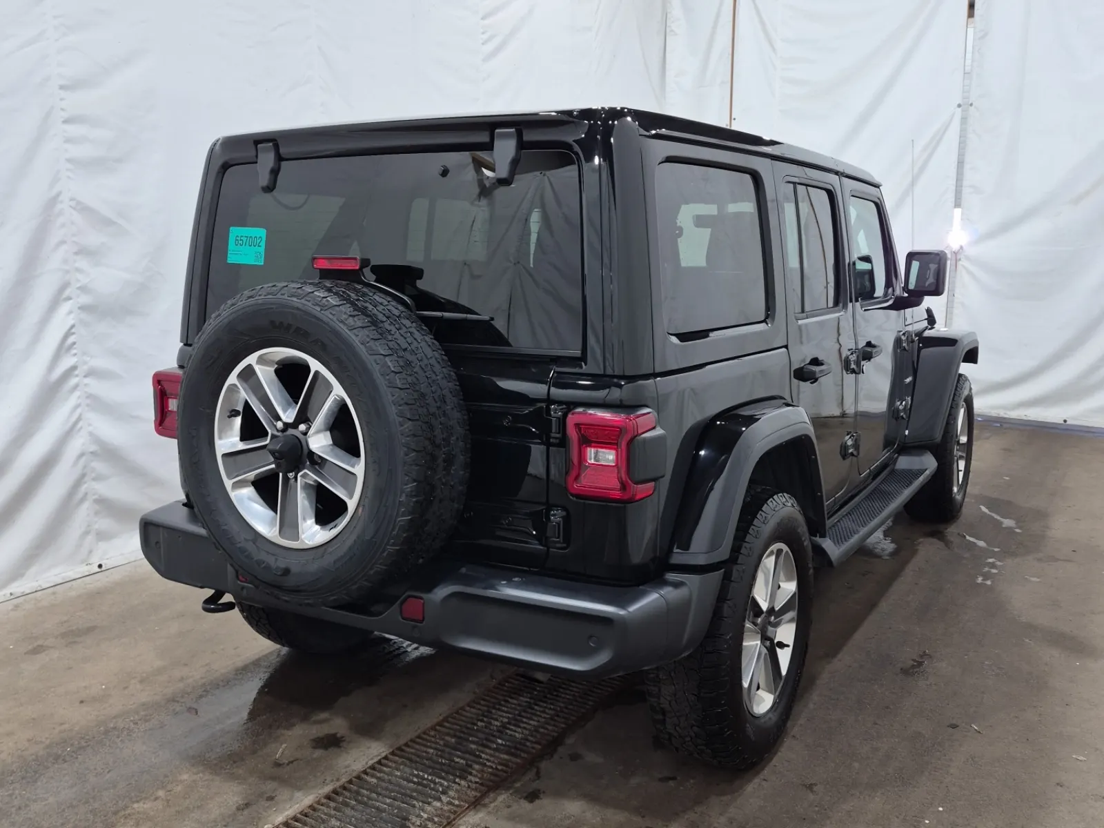Passenger Rear 3/4 Photo