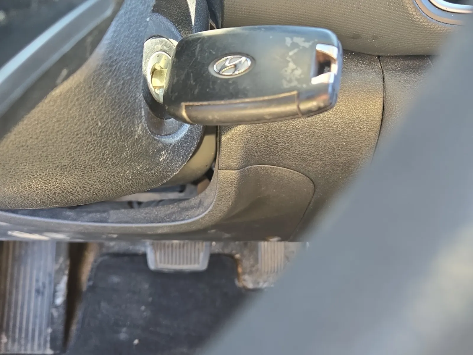 Keys/Fobs/Manual Photo