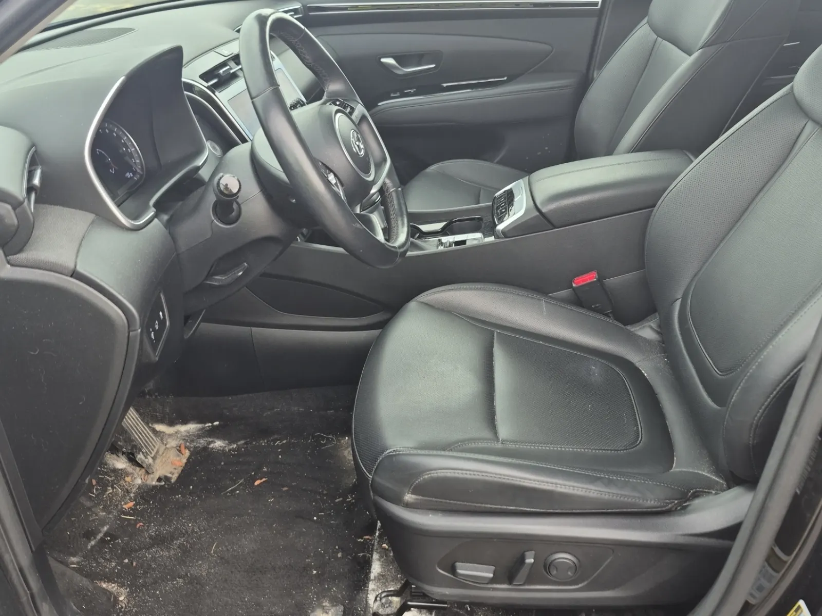 Front Interior Photo
