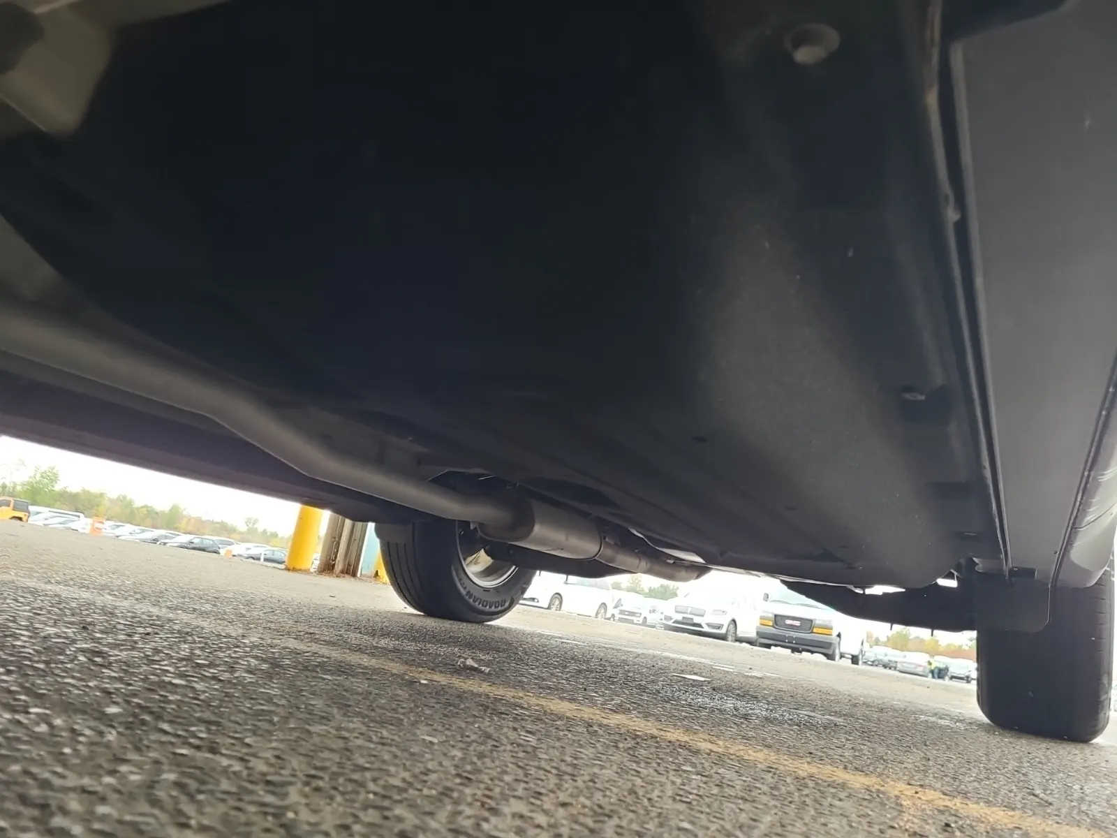 Undercarriage - Driver Photo