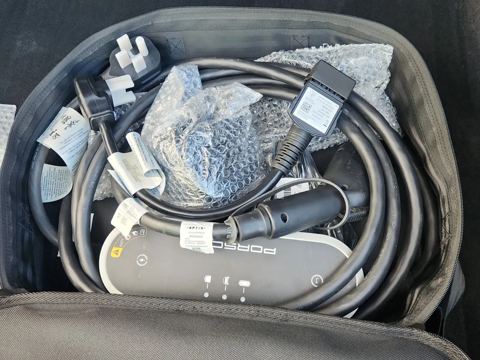 Charging Cable Photo