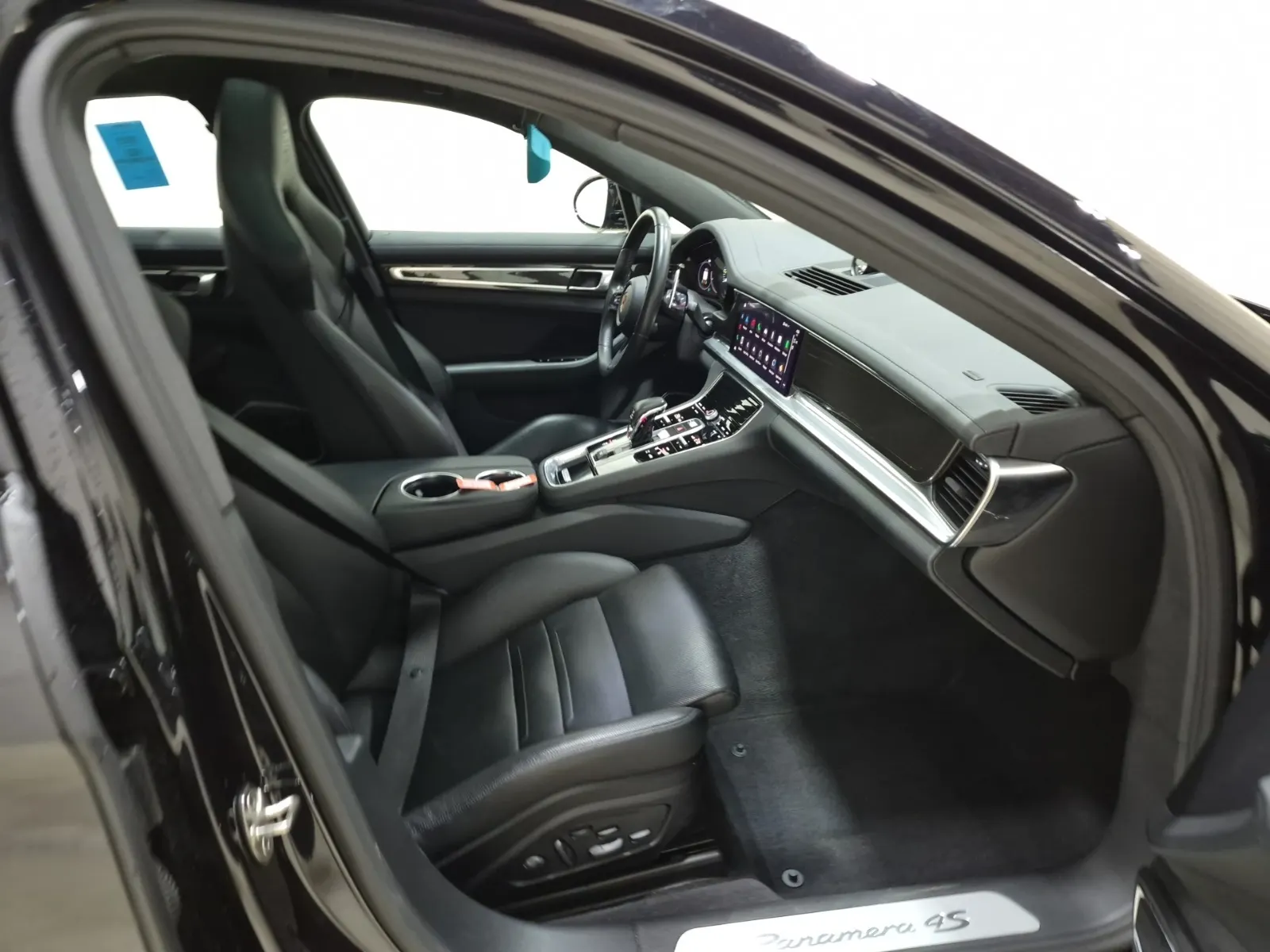 Right Side Interior Photo