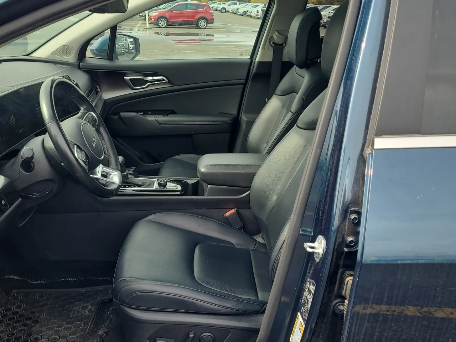 Front Interior Photo