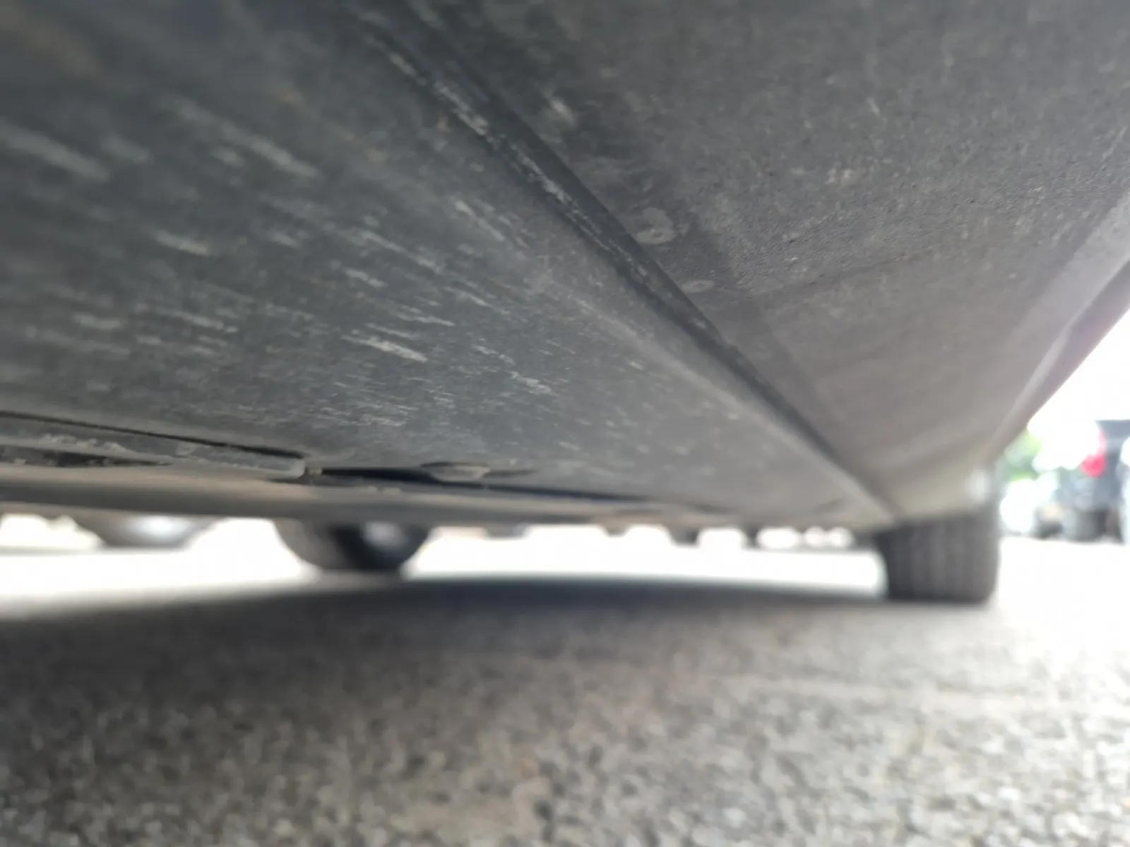 Undercarriage - Passenger Photo