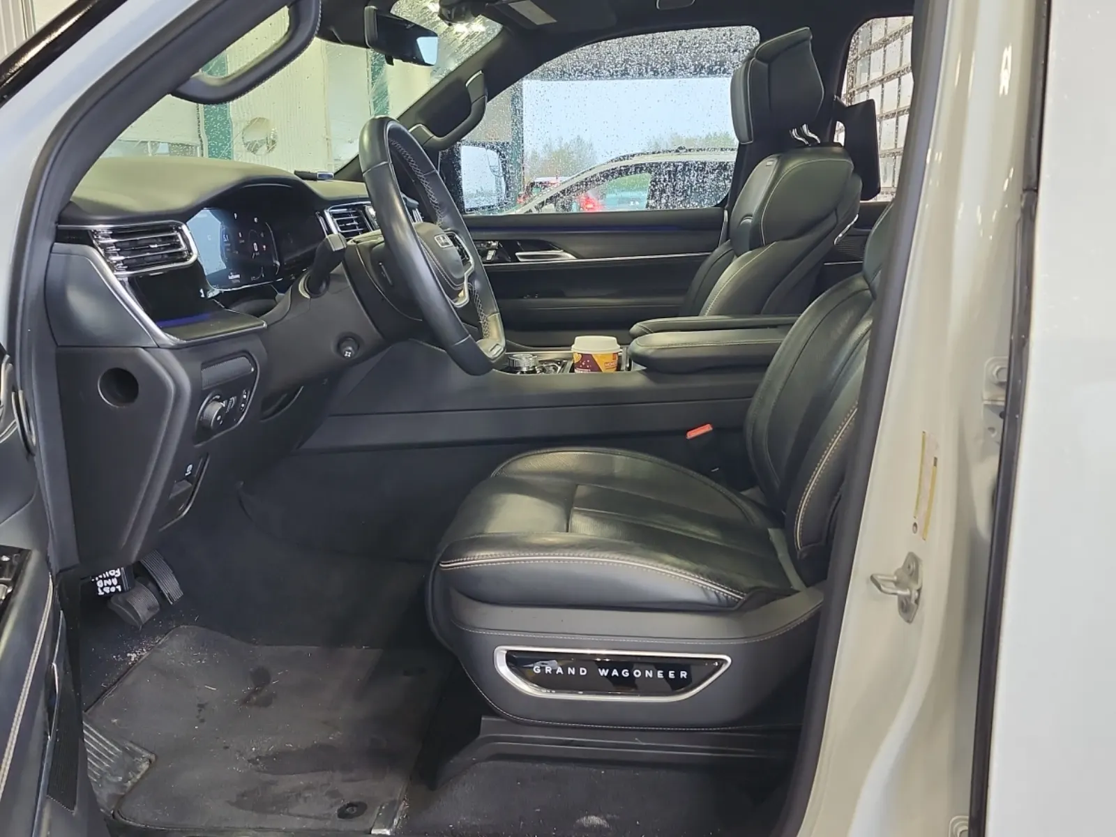 Front Interior Photo