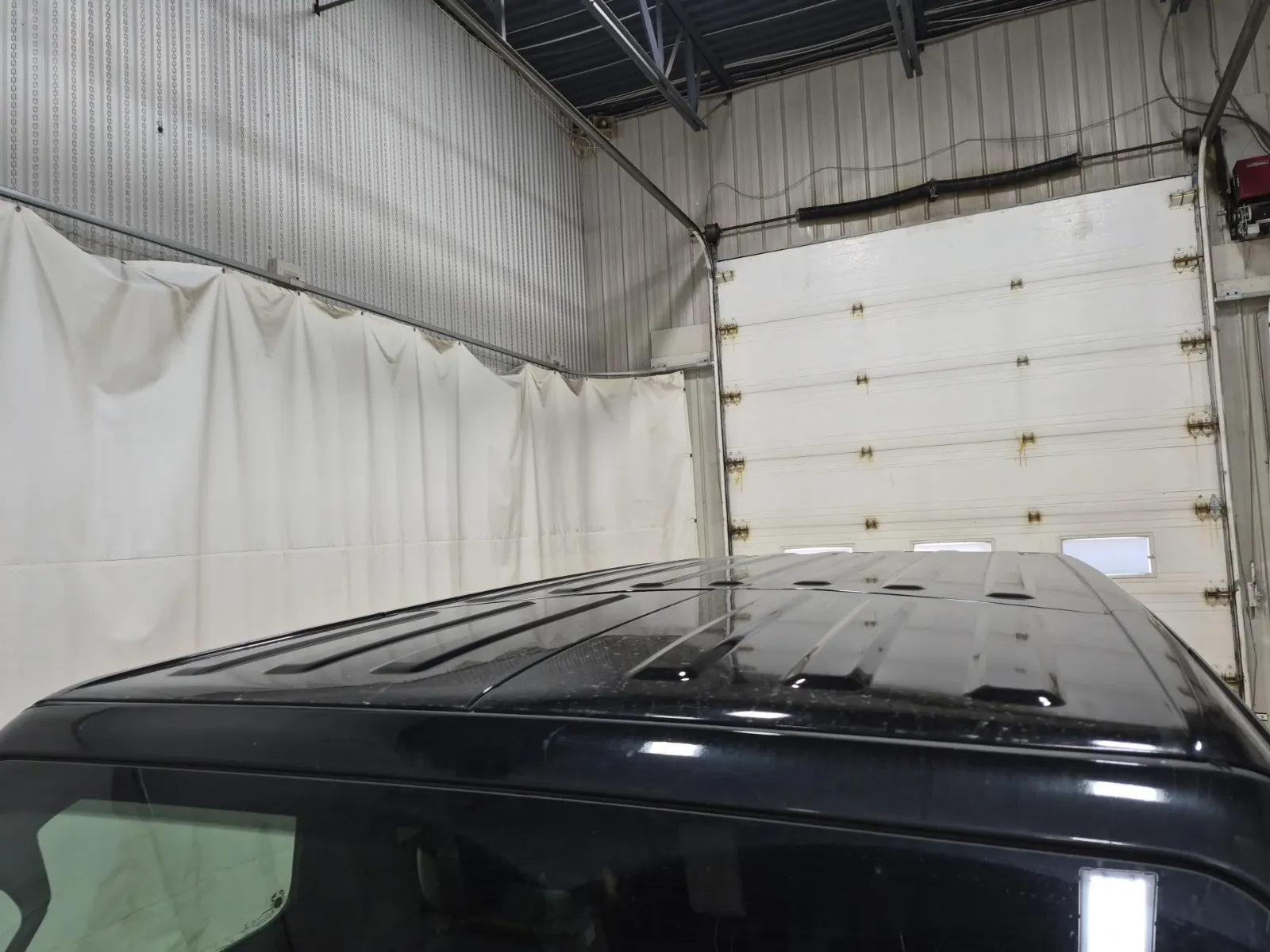 Exterior Roof Photo
