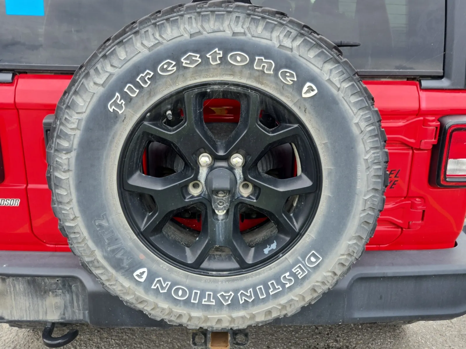 Spare Tire & Wheel Photo