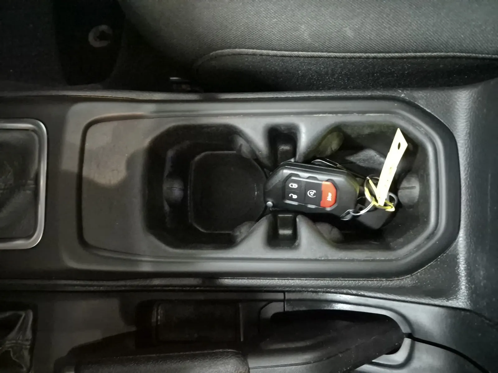 Keys/Fobs/Manual Photo