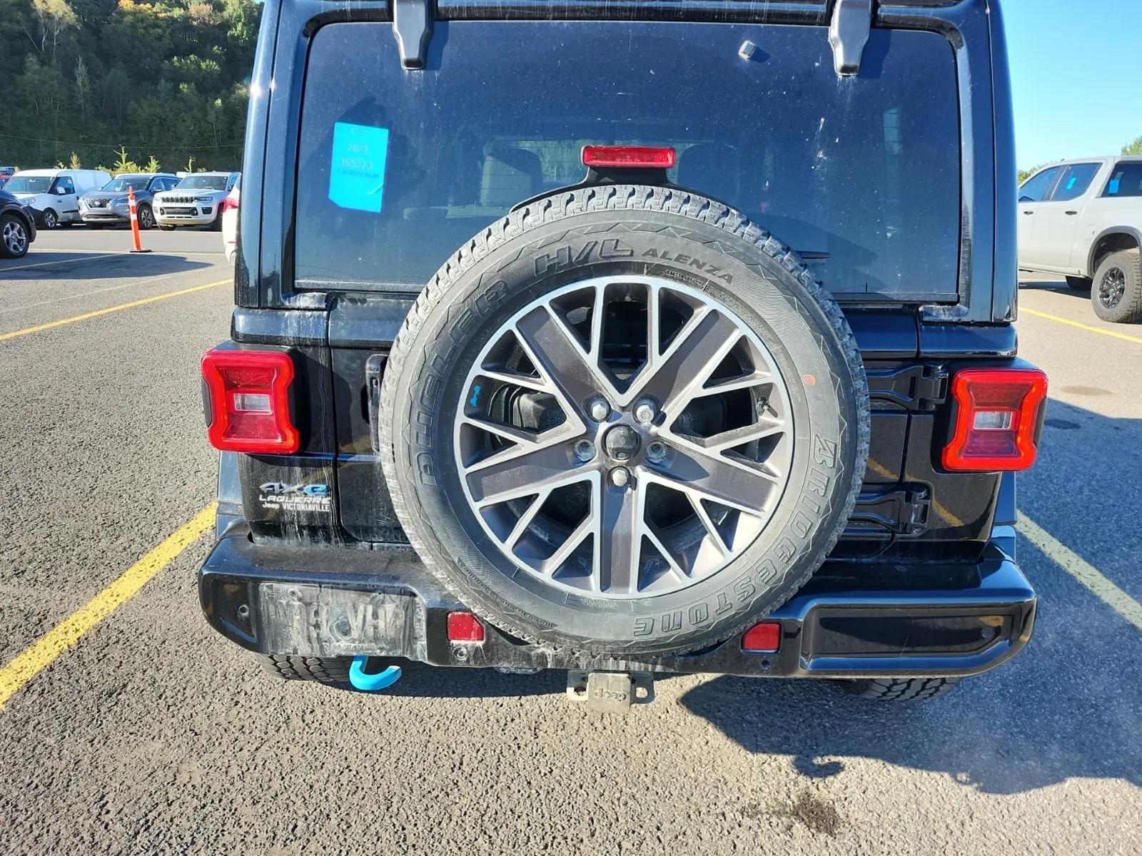 Spare Tire & Wheel Photo