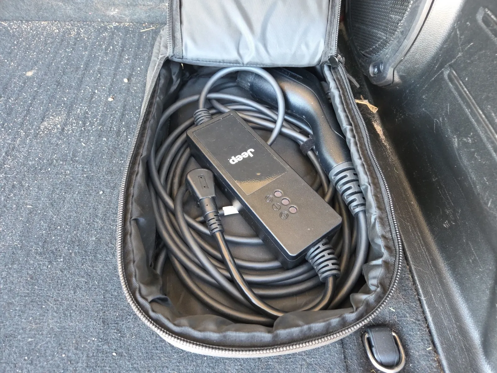 Charging Cable Photo