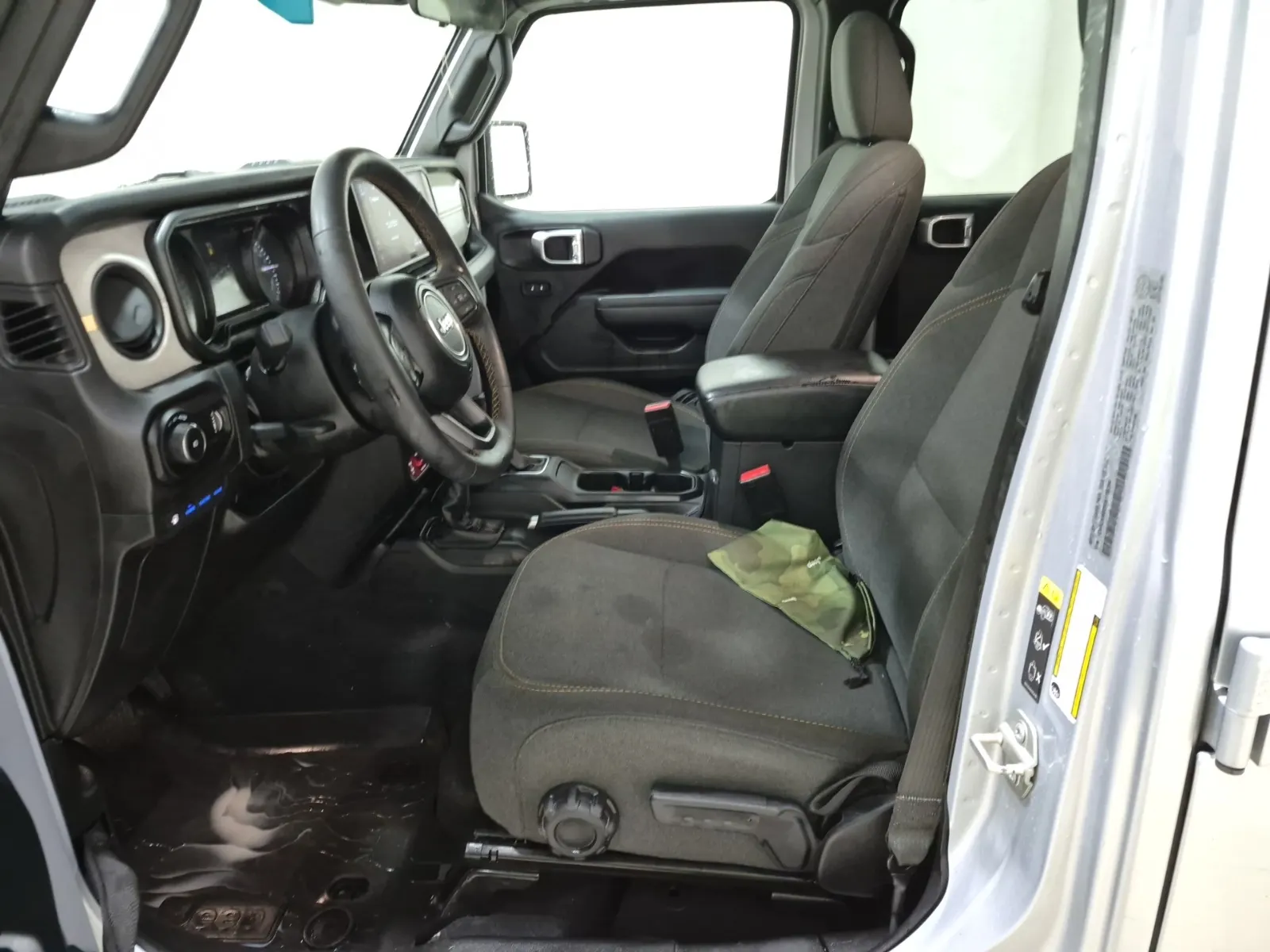 Front Interior Photo