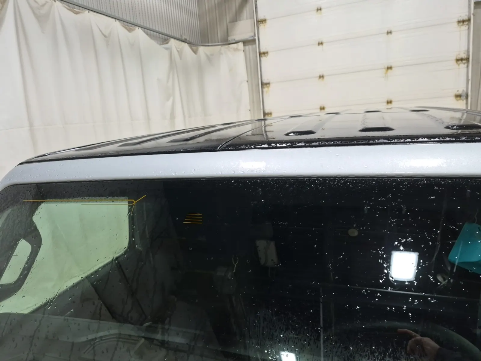 Exterior Roof Photo