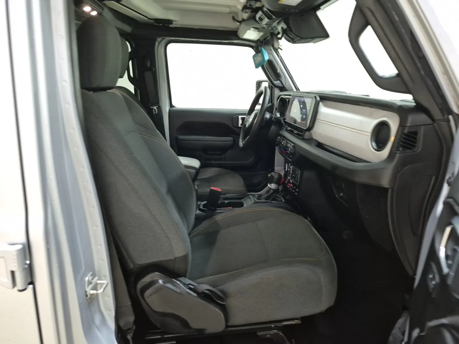 Right Side Interior Photo
