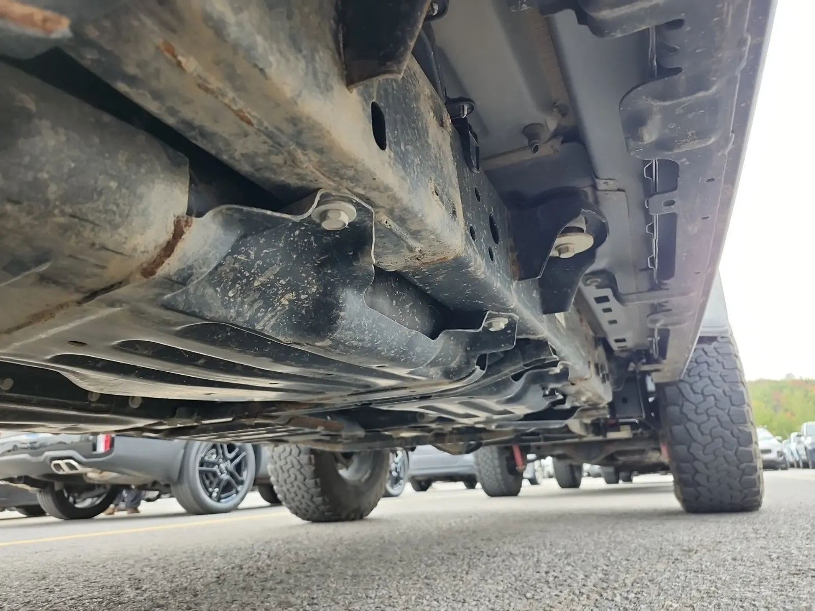 Undercarriage - Passenger Photo