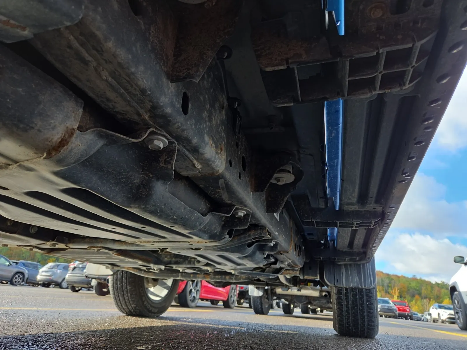 Undercarriage - Passenger Photo