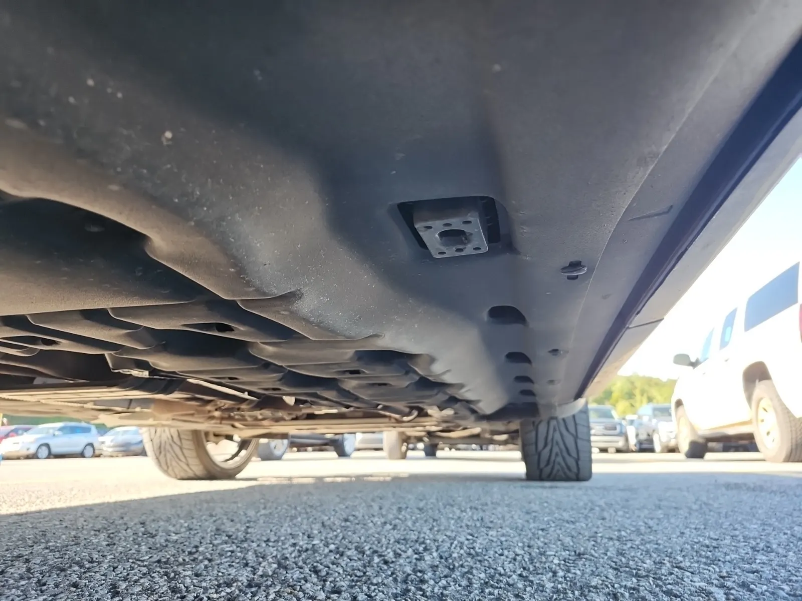 Undercarriage - Passenger Photo