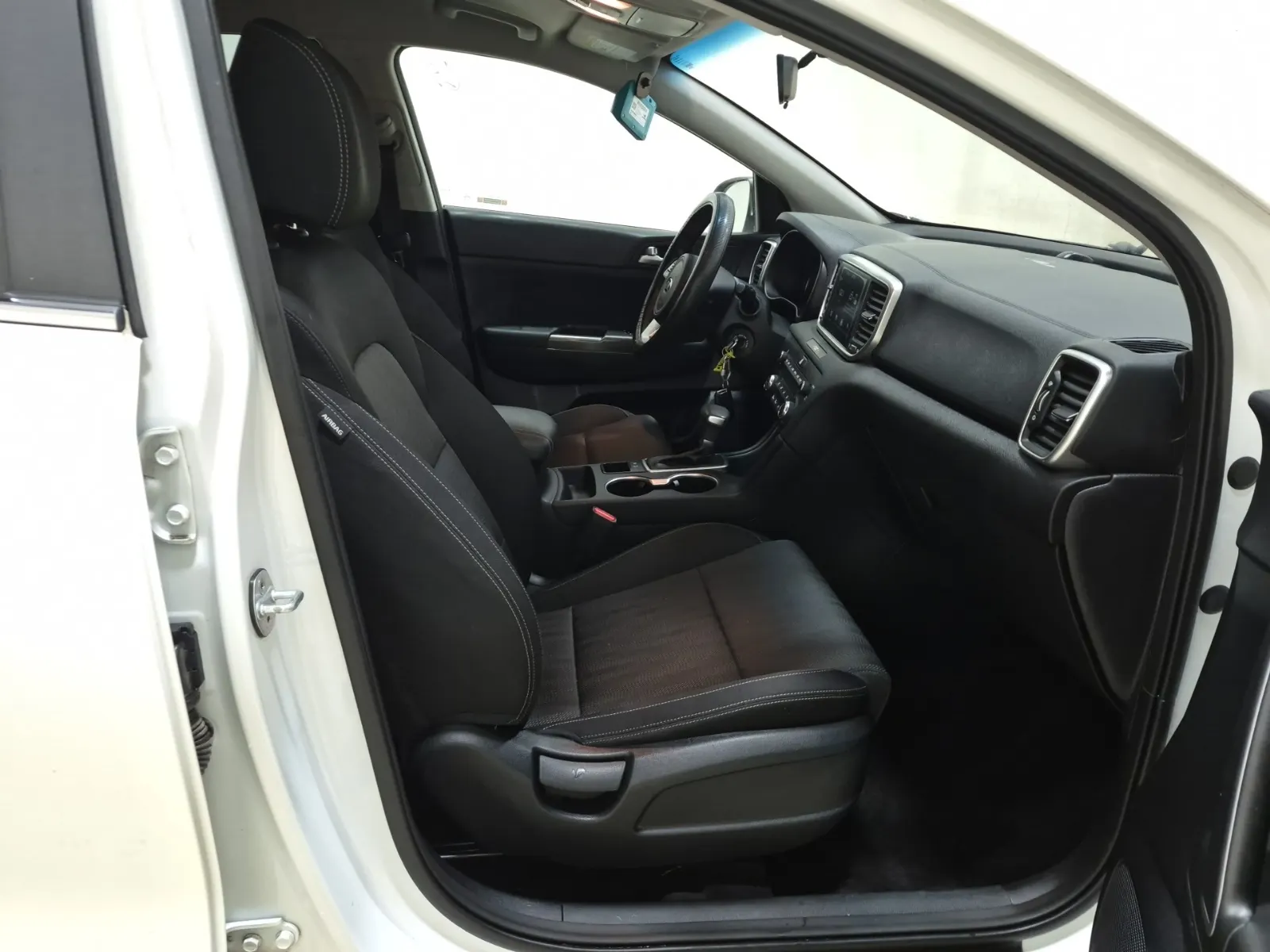 Right Side Interior Photo