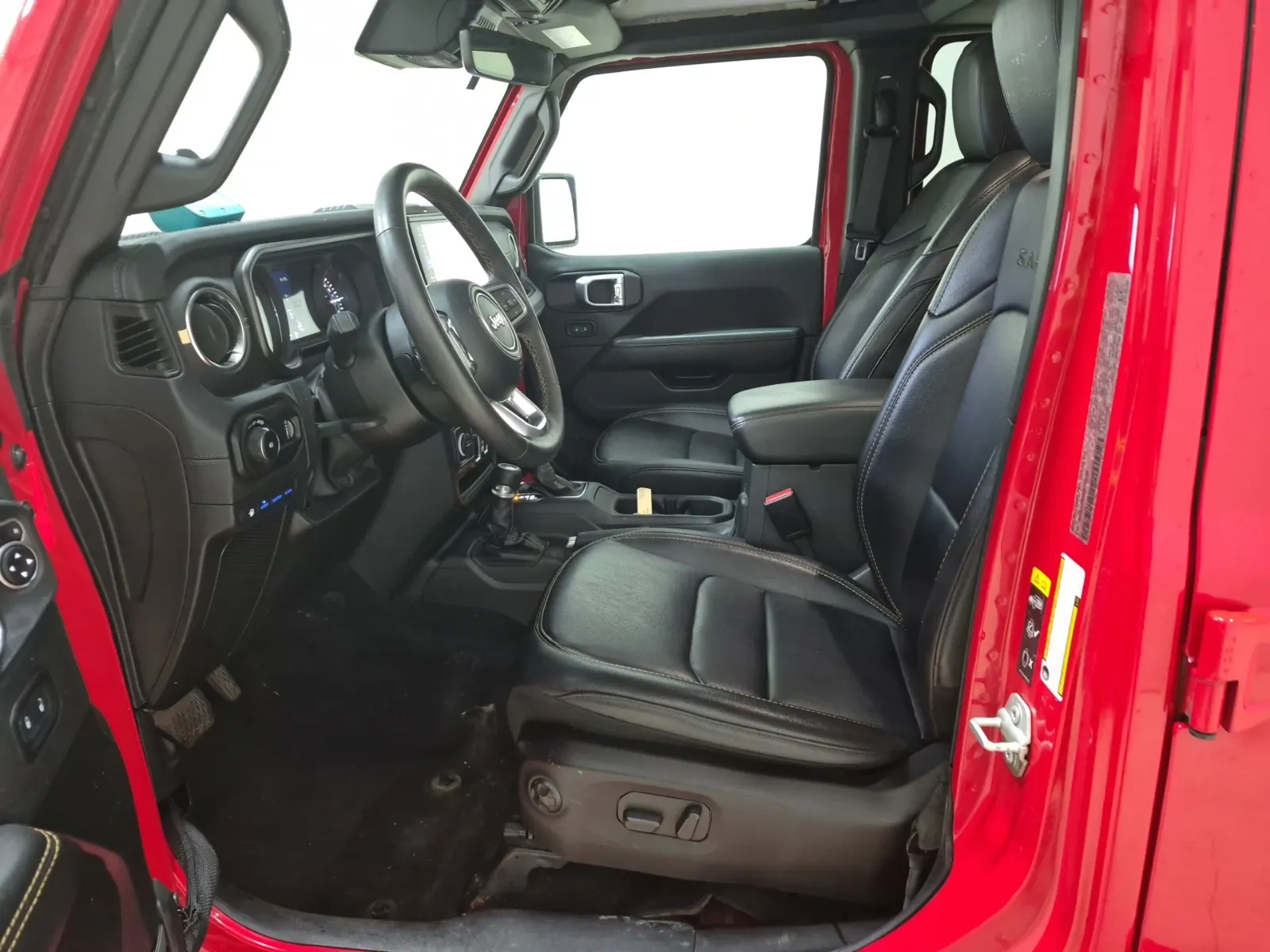 Front Interior Photo