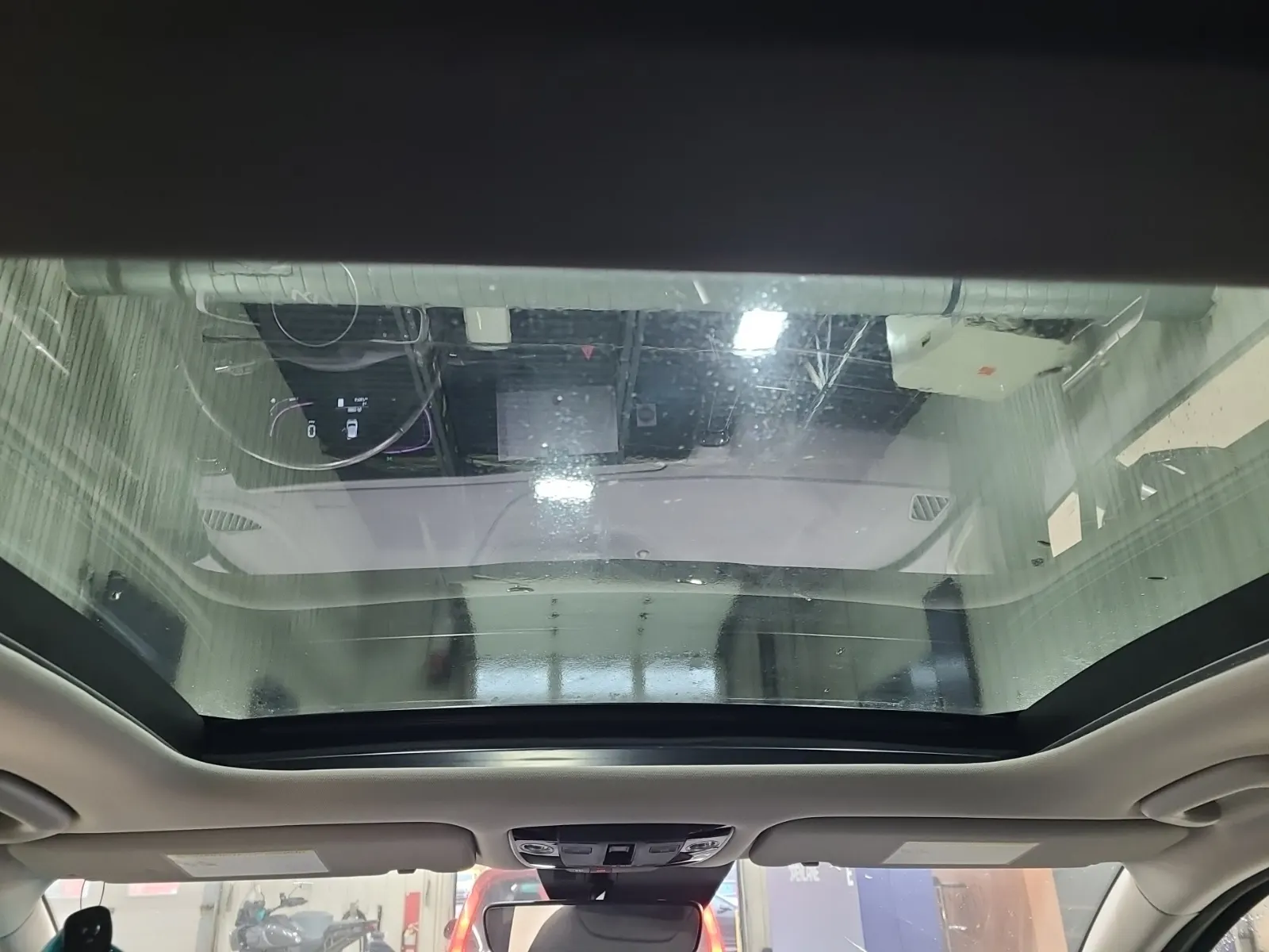 Interior Roof Photo