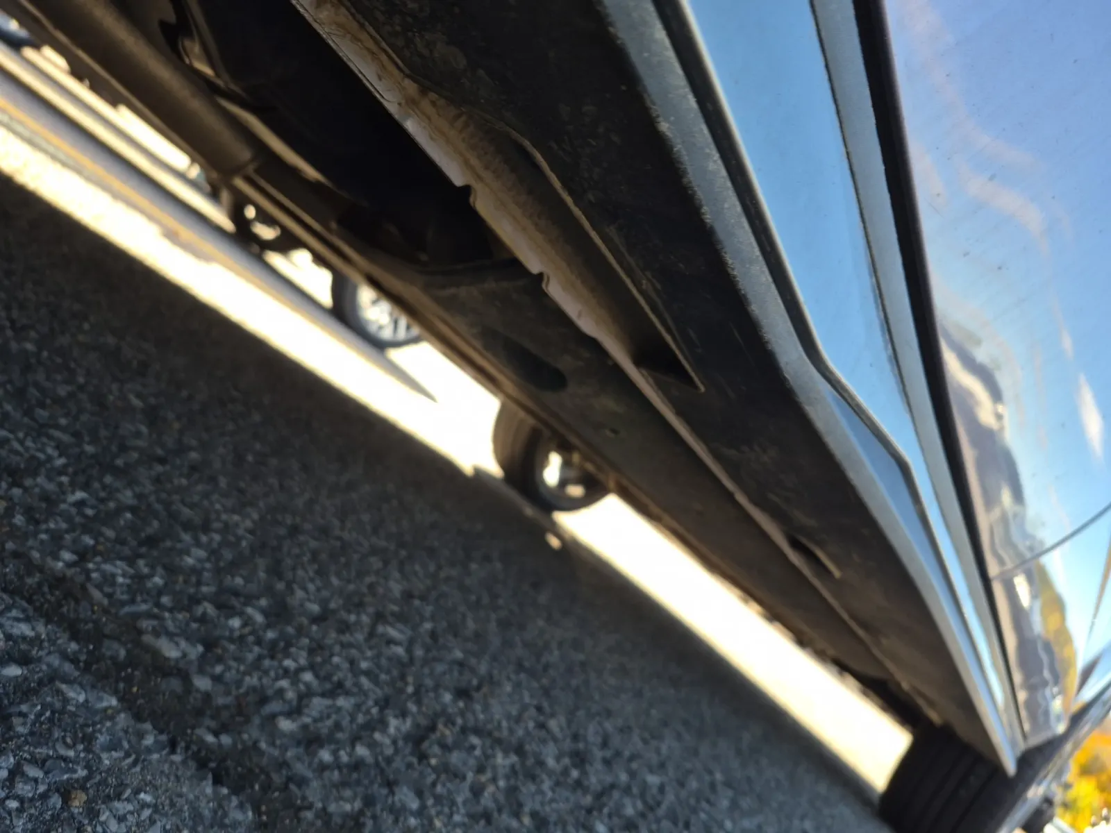Undercarriage - Passenger Photo