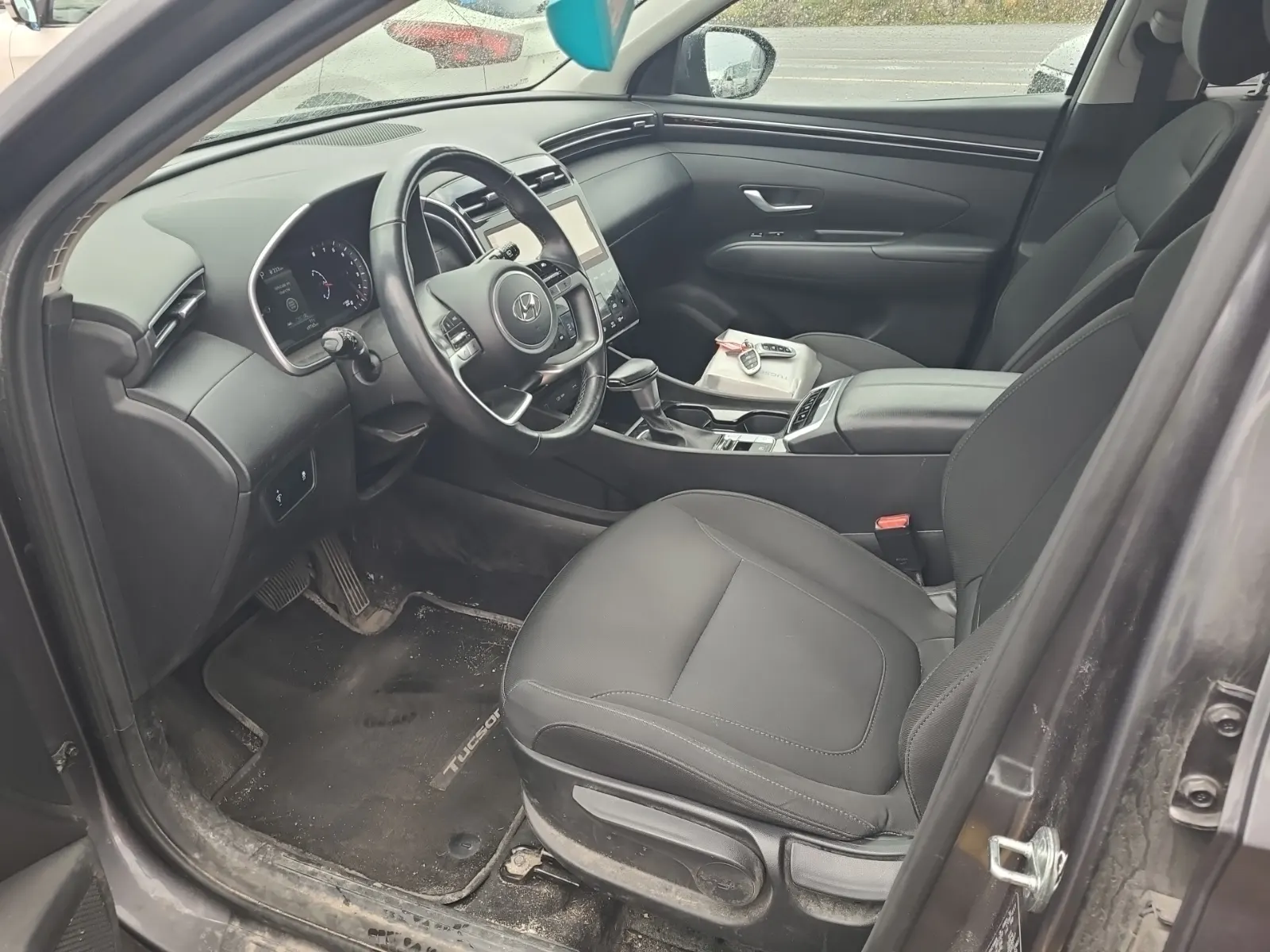 Front Interior Photo