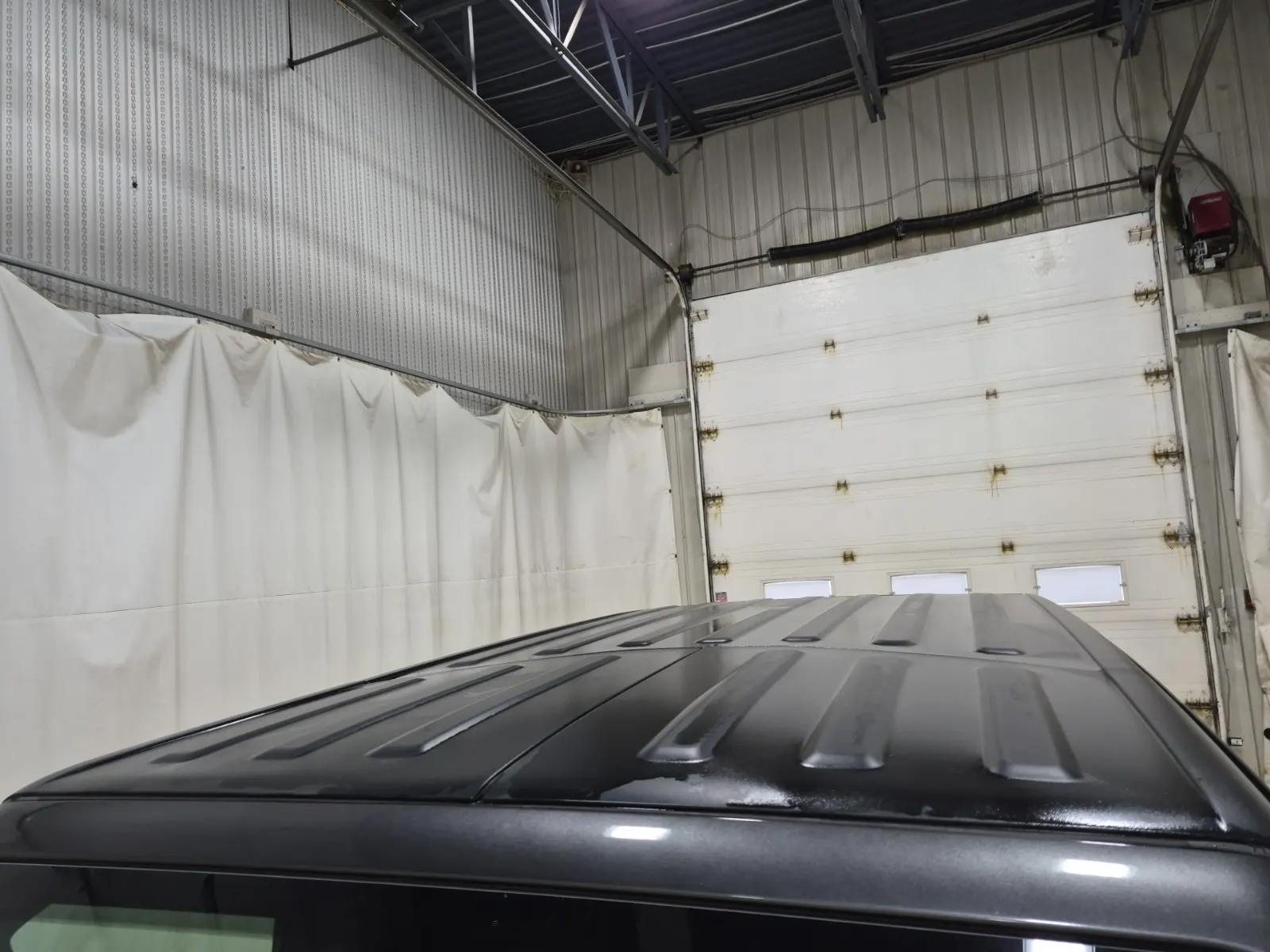 Exterior Roof Photo