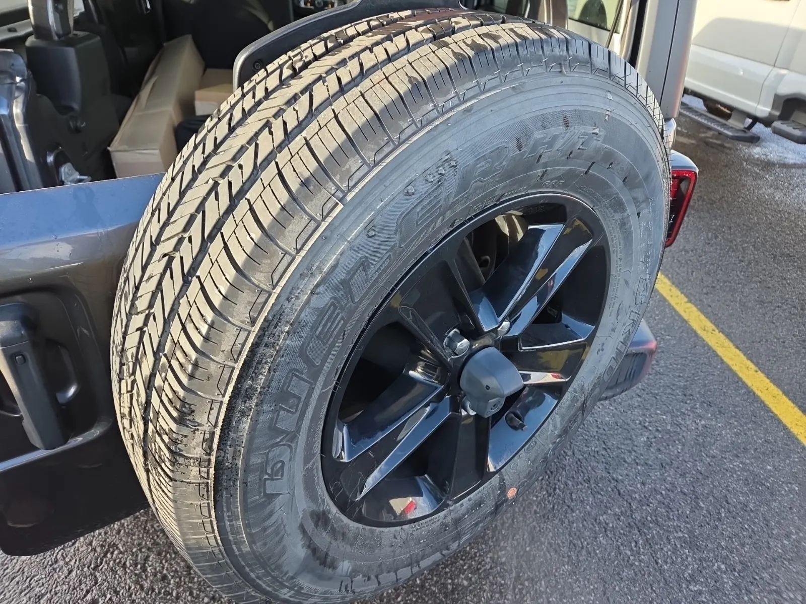 Spare Tire & Wheel Photo