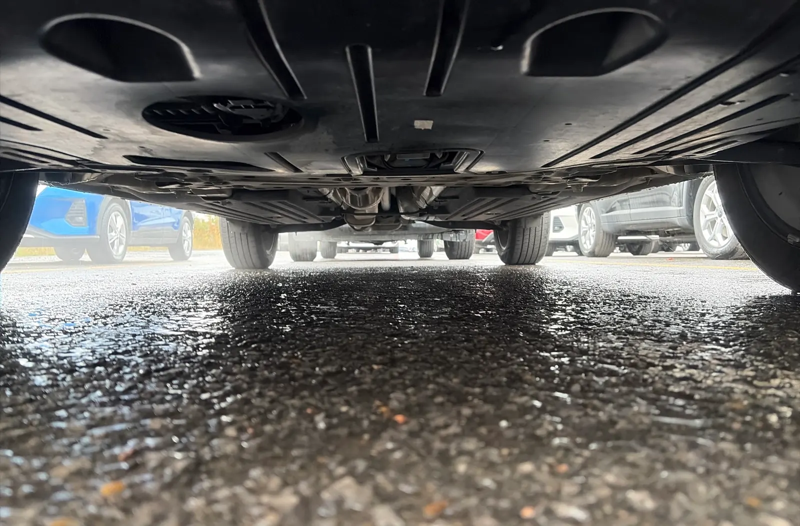 Undercarriage - Front Photo