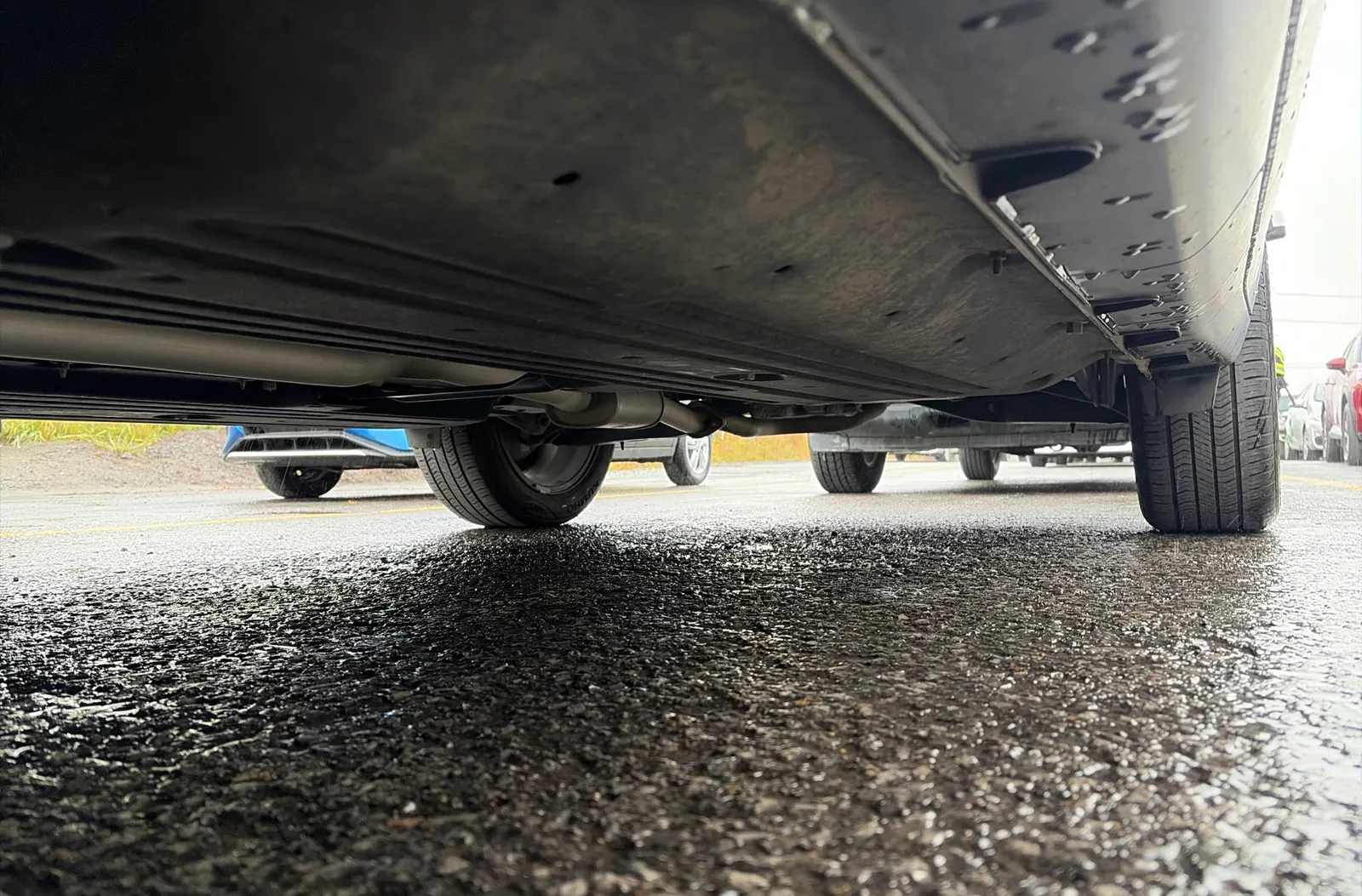 Undercarriage - Driver Photo