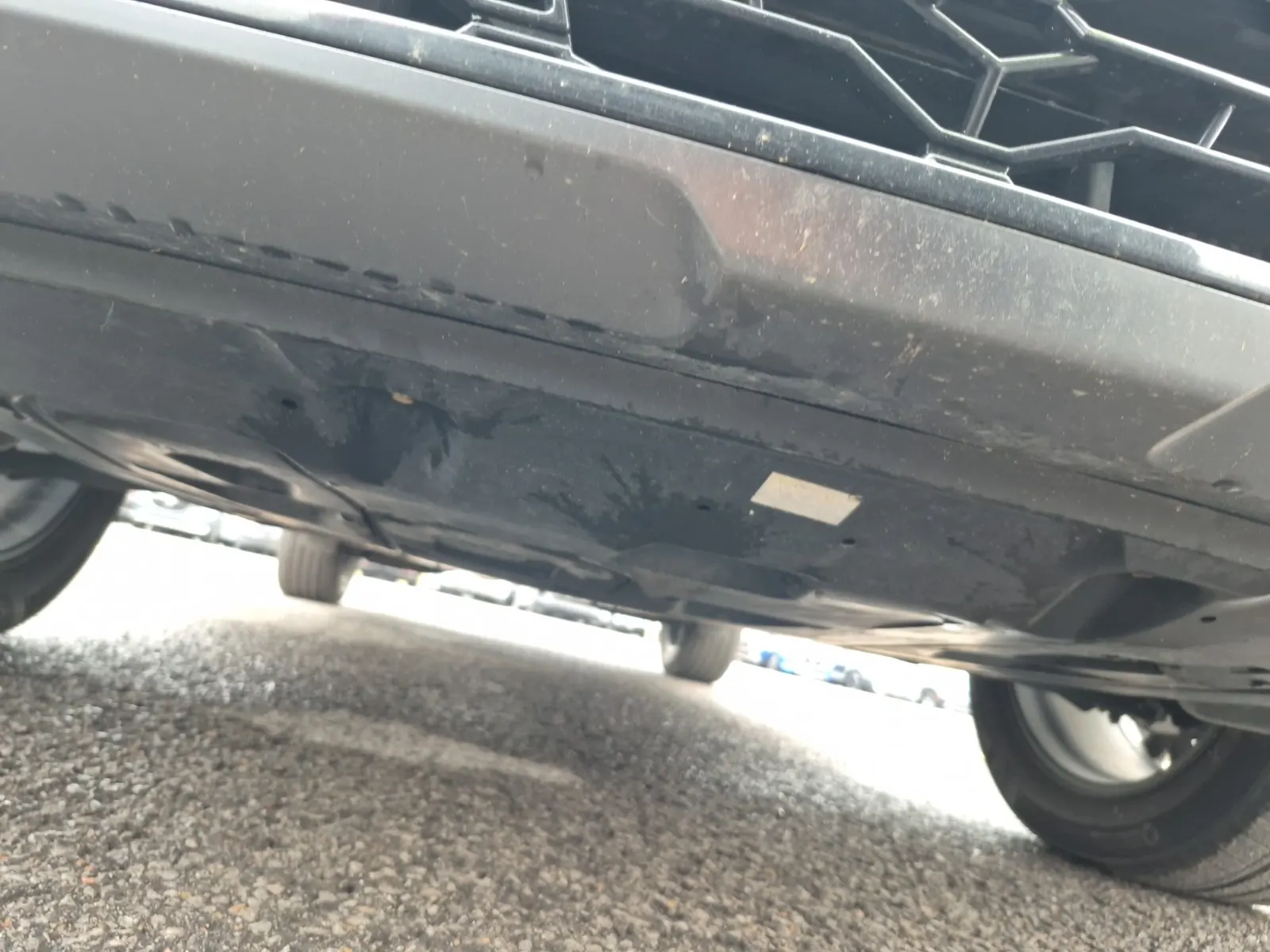 Undercarriage - Front Photo