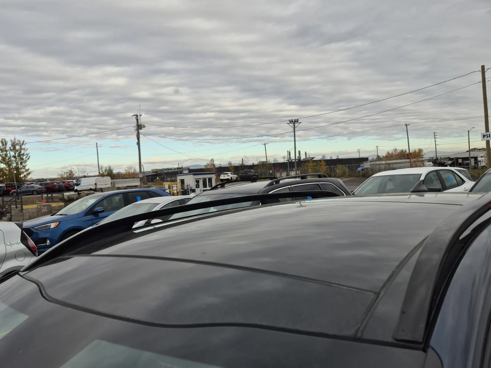 Exterior Roof Photo