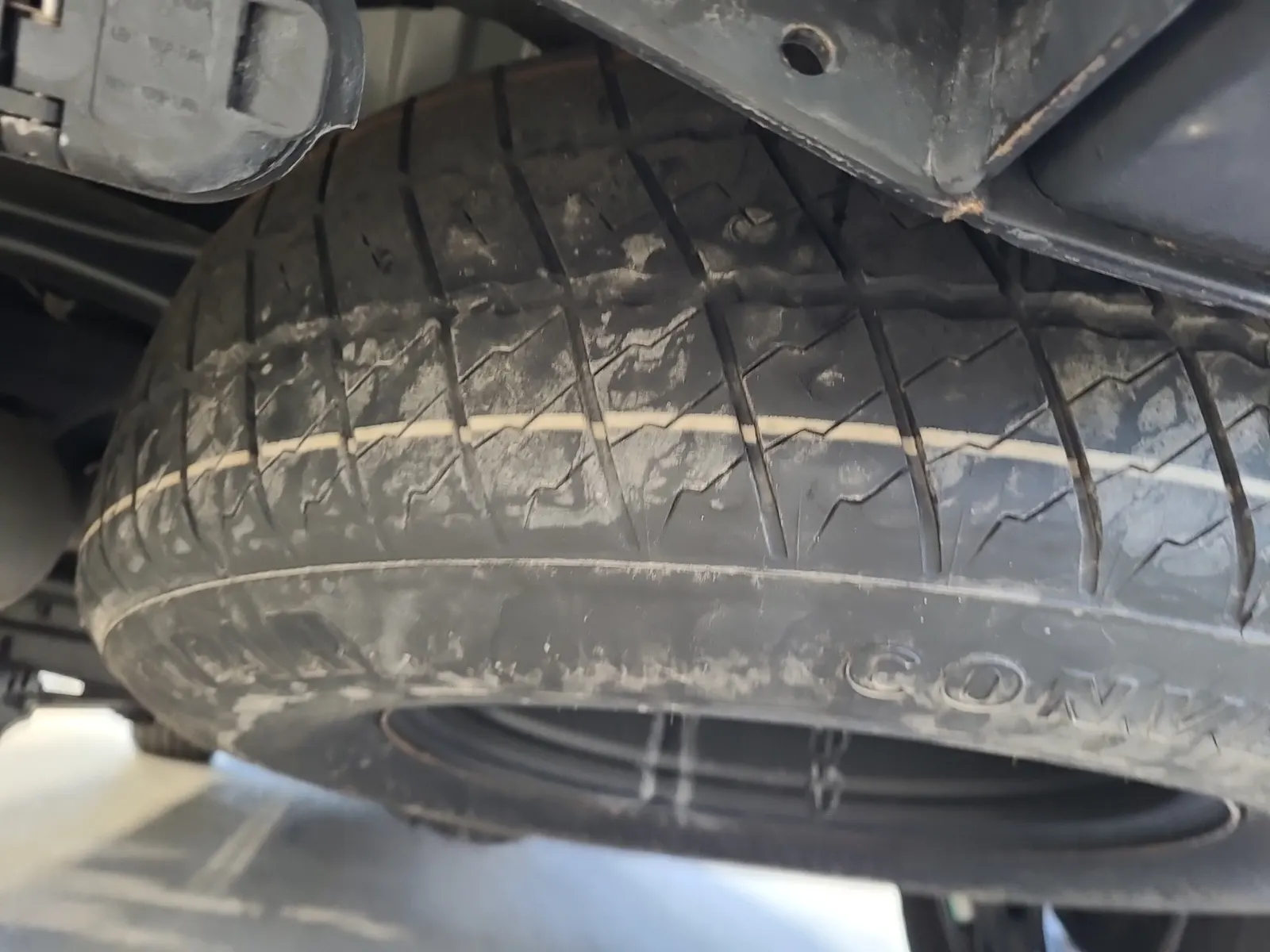 Spare Tire & Wheel Photo