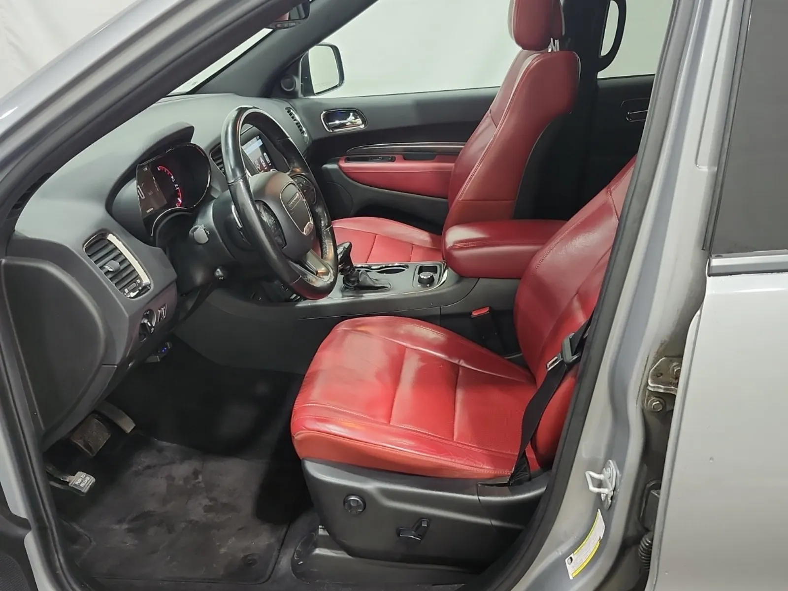 Front Interior Photo