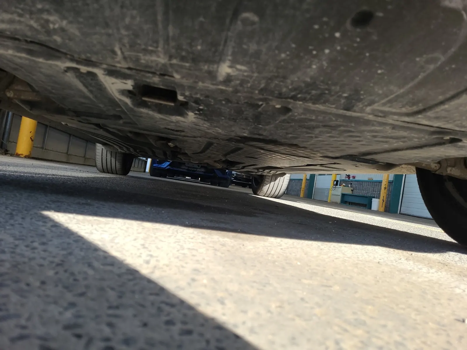 Undercarriage - Front Photo