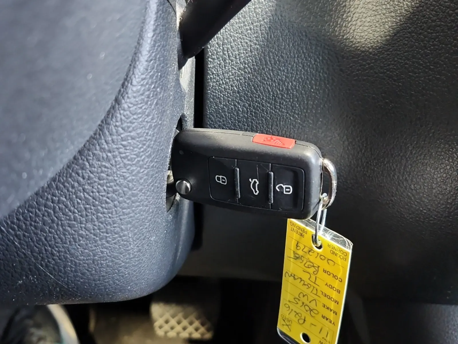 Keys/Fobs/Manual Photo