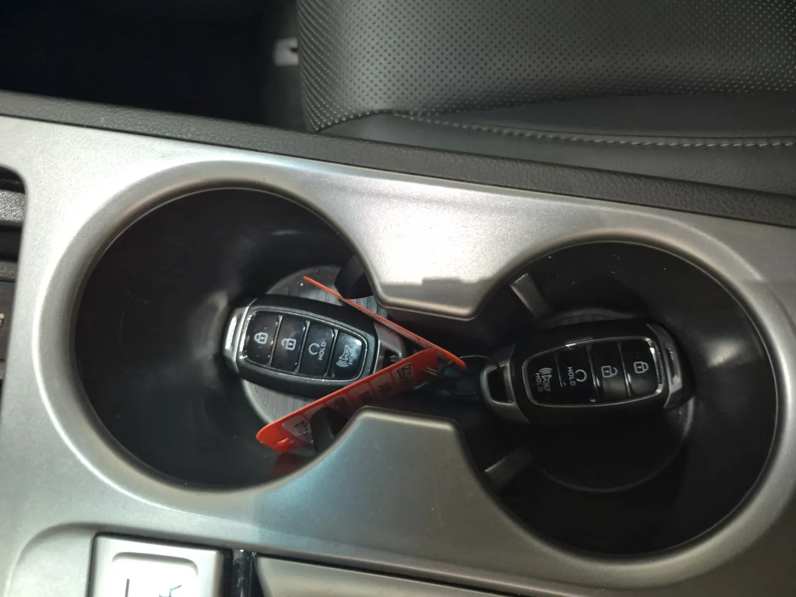 Keys/Fobs/Manual Photo