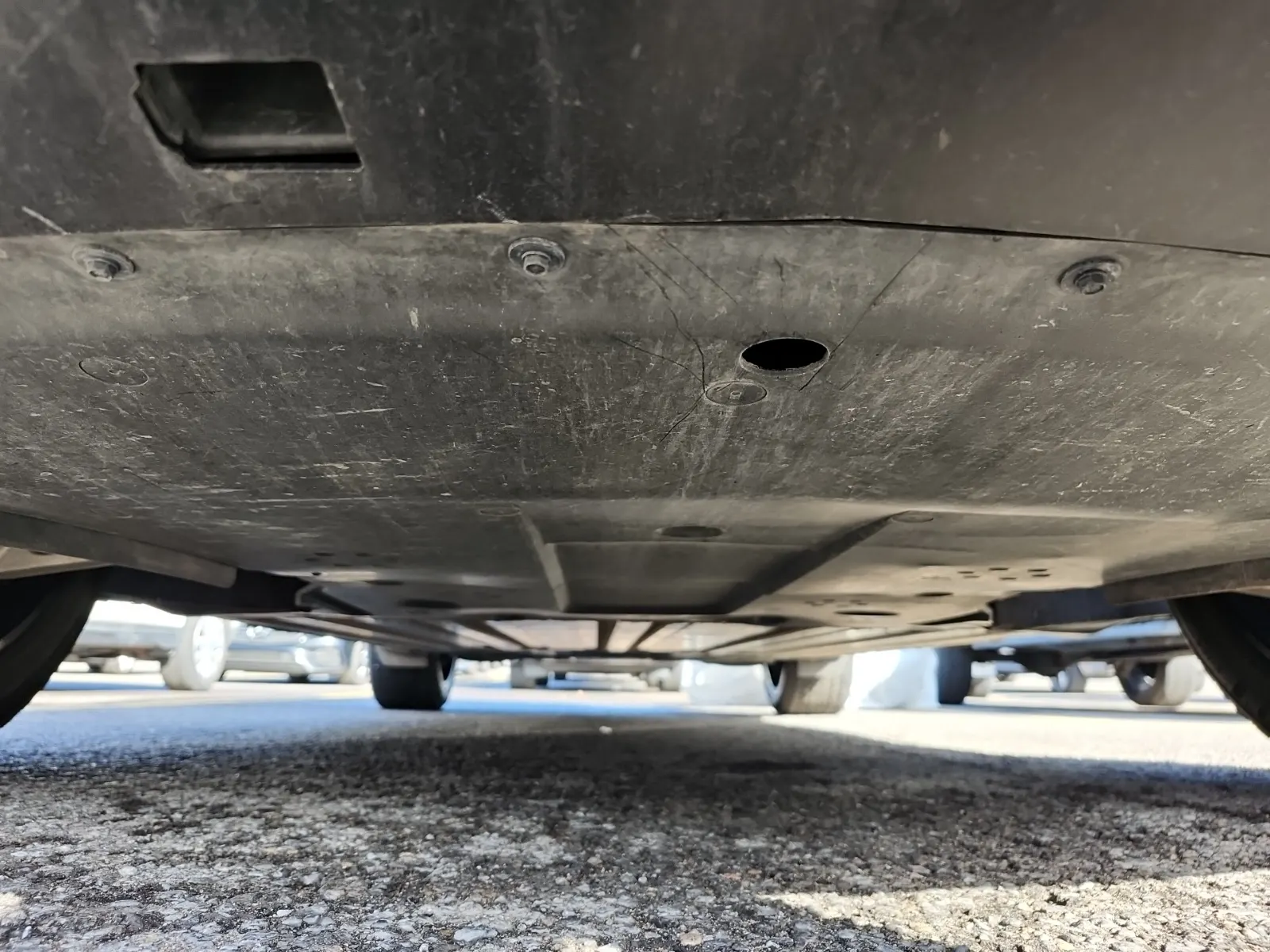 Undercarriage - Front Photo